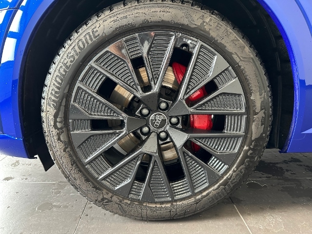 Image about Audi Q8 e-tron S line 55 e-tron quattro
