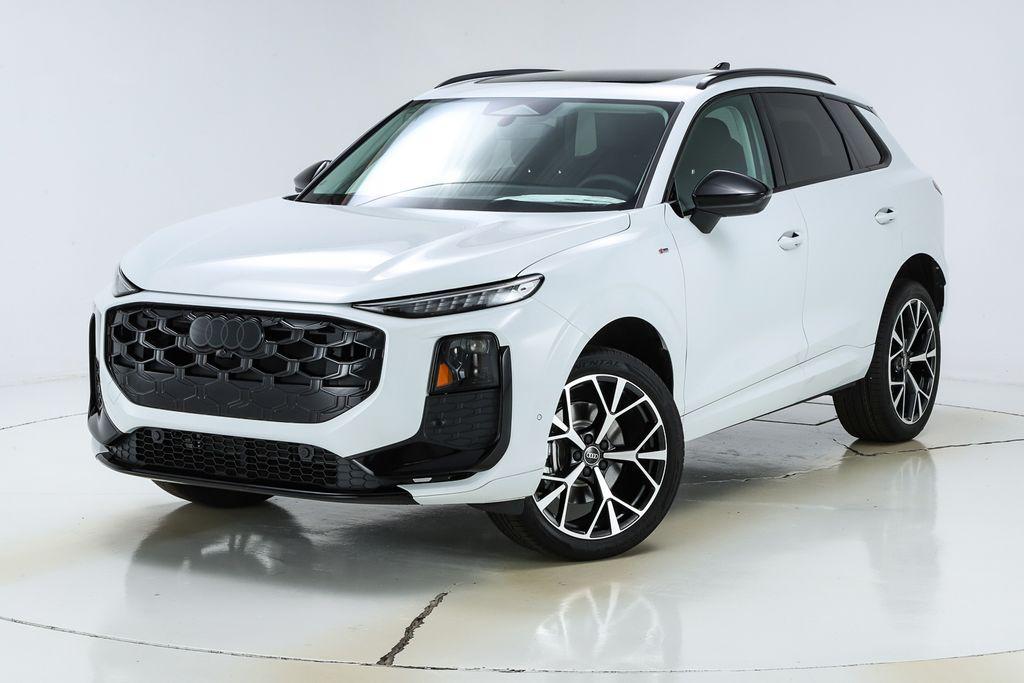 2026 Audi Q3 S line quattro's photo