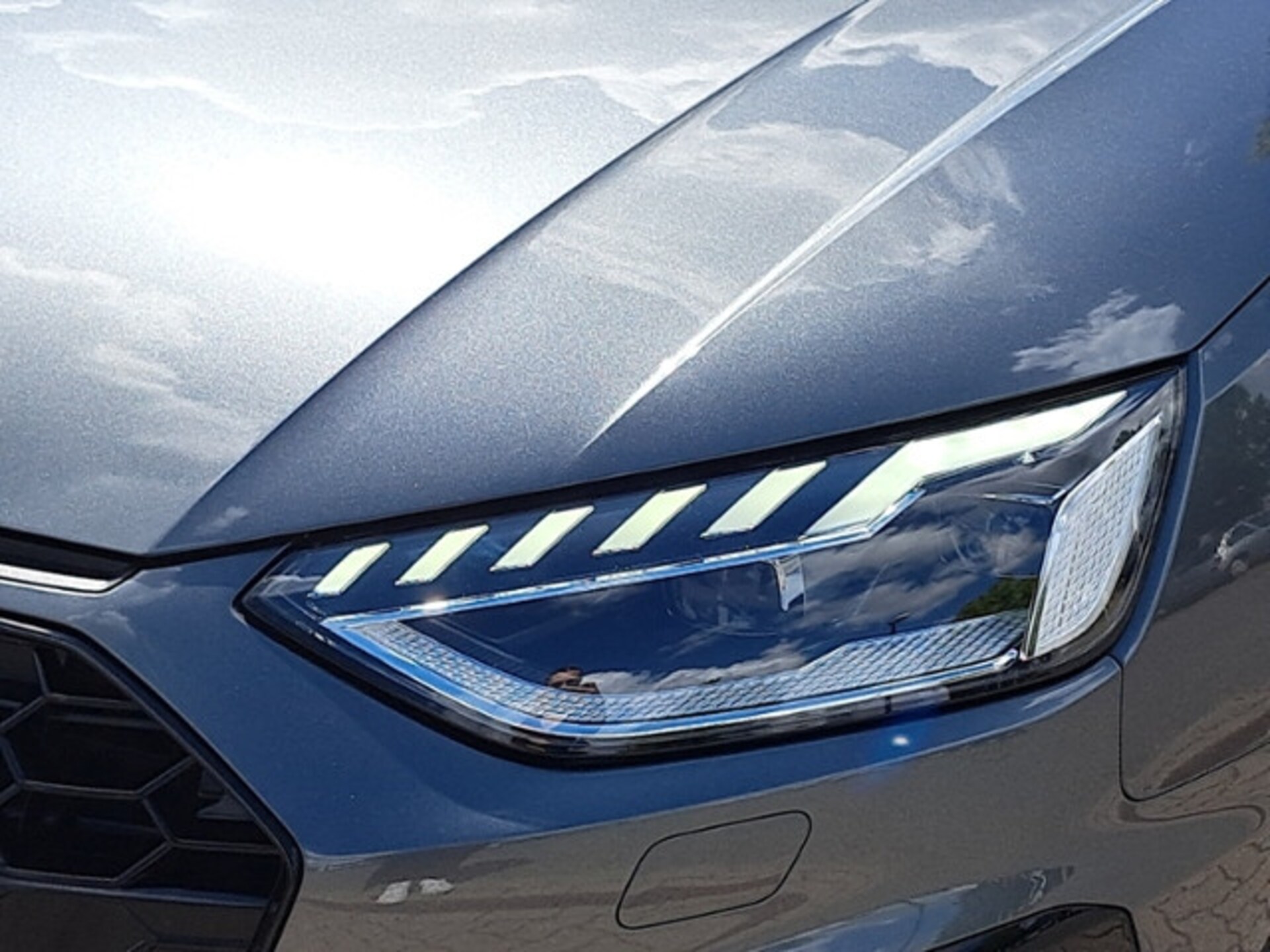 Audi A4 Avant S line