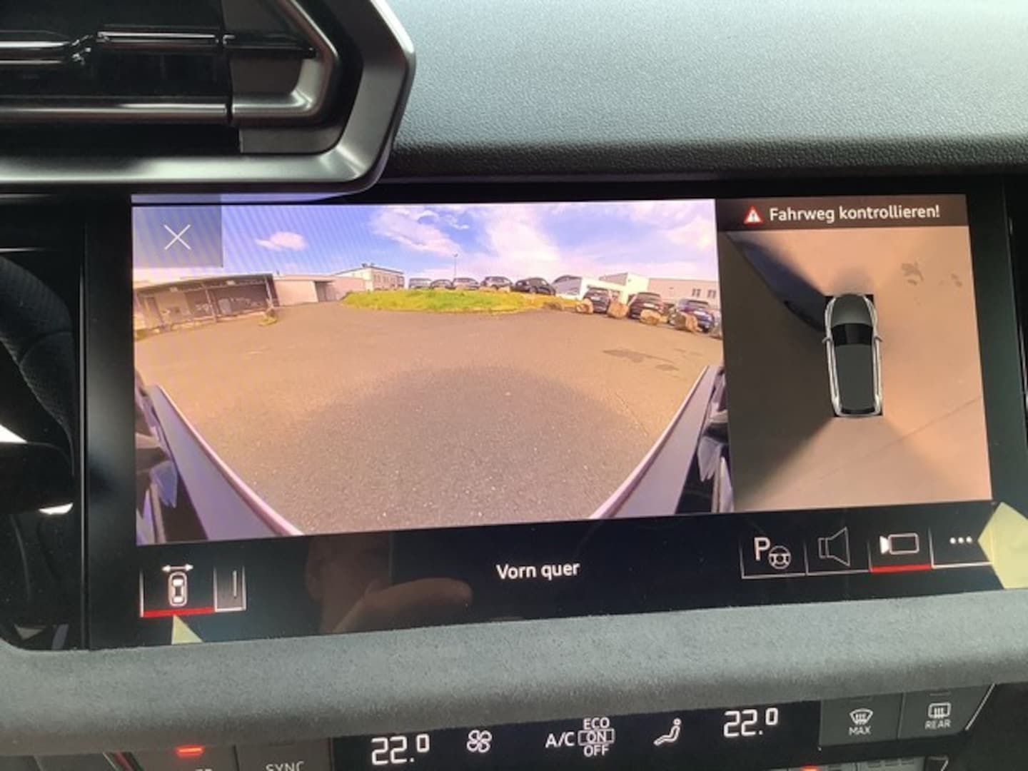 Bild über Audi RS 3 Sportback TFSI quattro 294 kW S tronic - für weitere Informationen kontaktieren Sie den Audi Partner