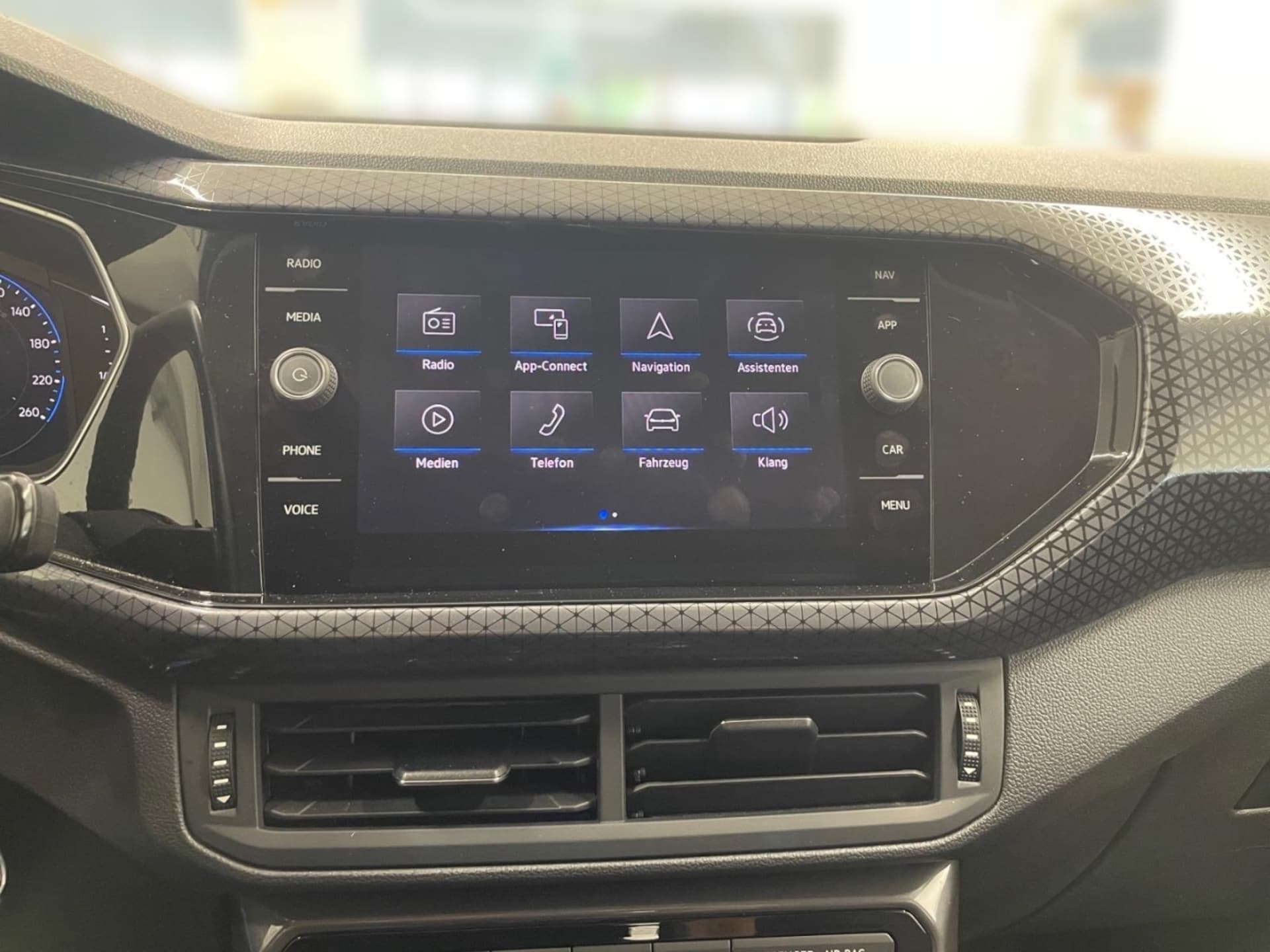 Volkswagen T-Cross Style