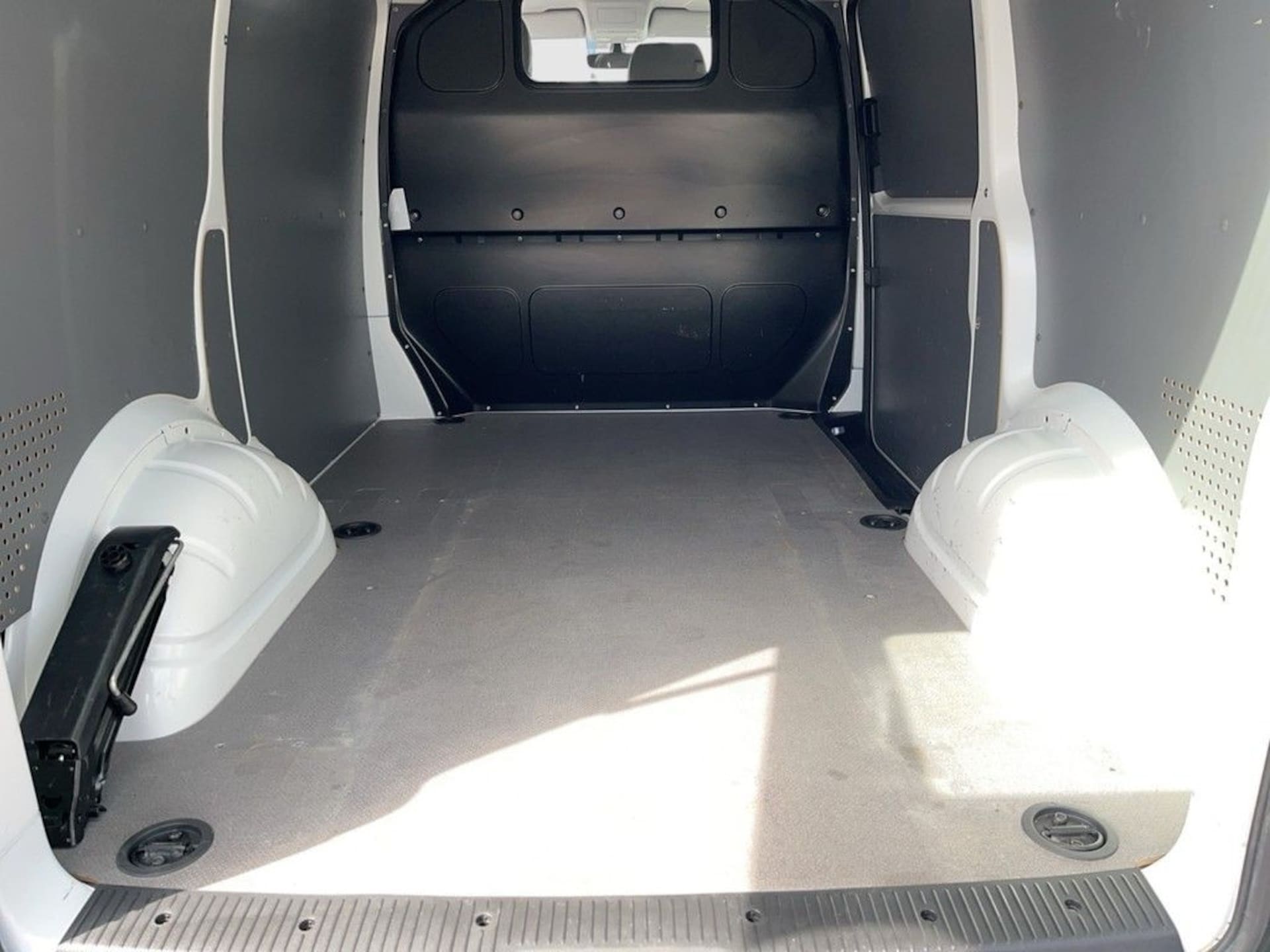 Volkswagen T6.1 Transporter Kasten kurzer Radstand