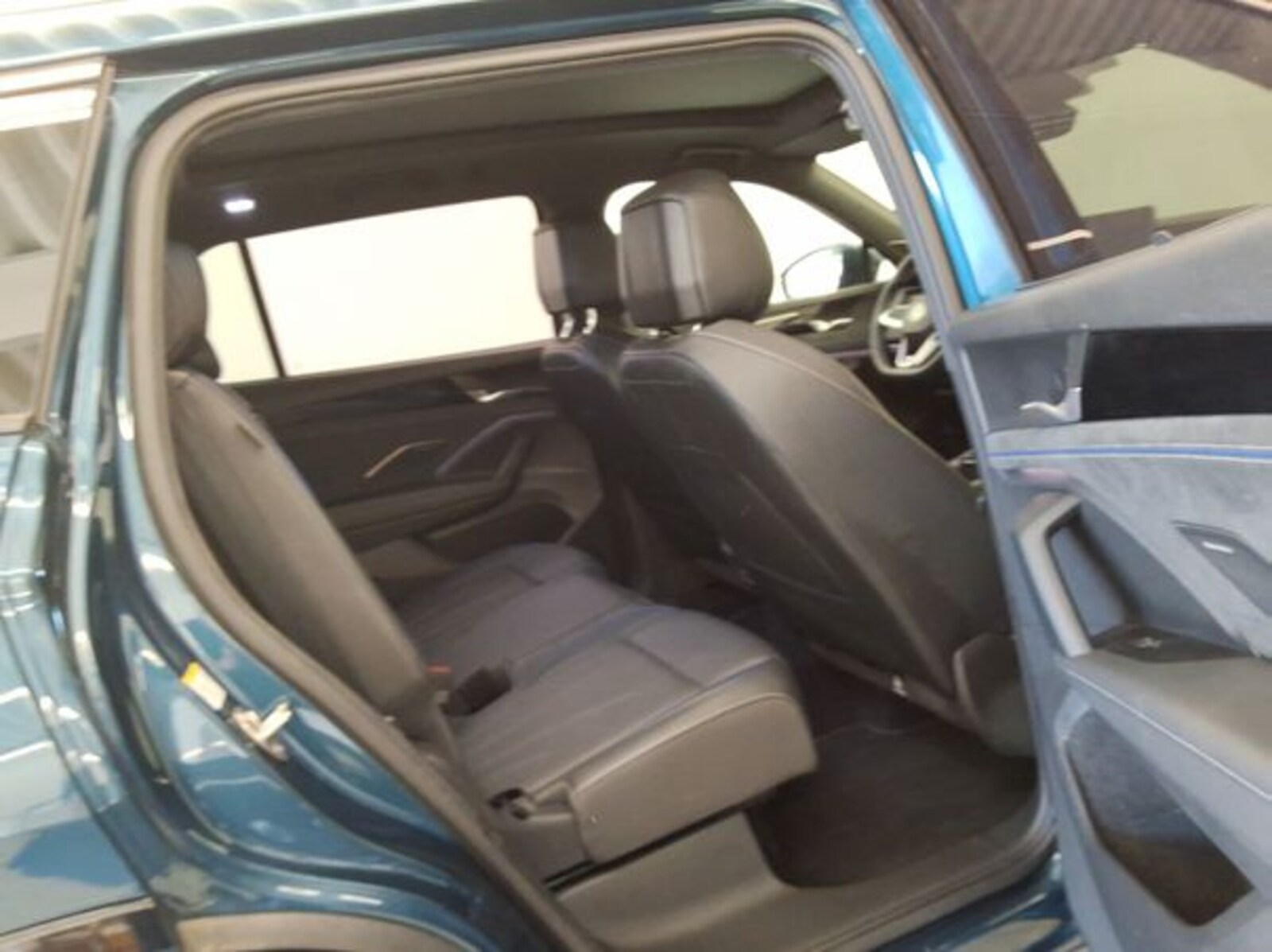 Volkswagen Tayron – Bild 8