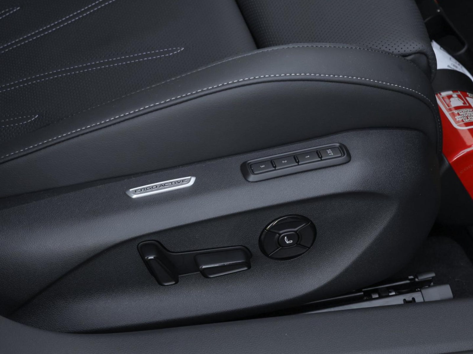 Volkswagen Passat – Bild 8
