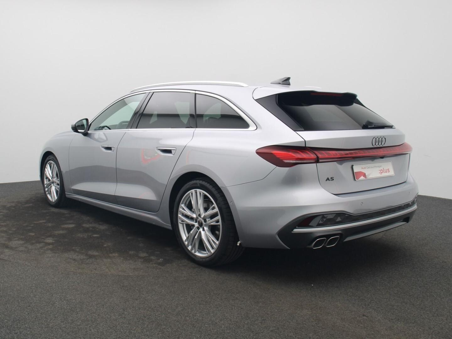 Bild über Audi A5 Avant TDI 150 kW S tronic - für weitere Informationen kontaktieren Sie den Audi Partner