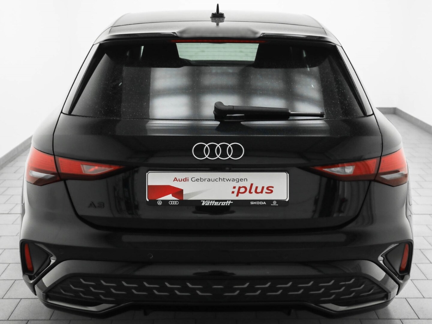 Bild über Audi A3 Sportback S line 35 TDI S tronic - für weitere Informationen kontaktieren Sie den Audi Partner