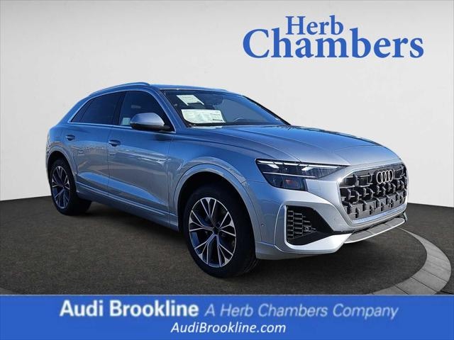 2025 Audi Q8 Premium's photo