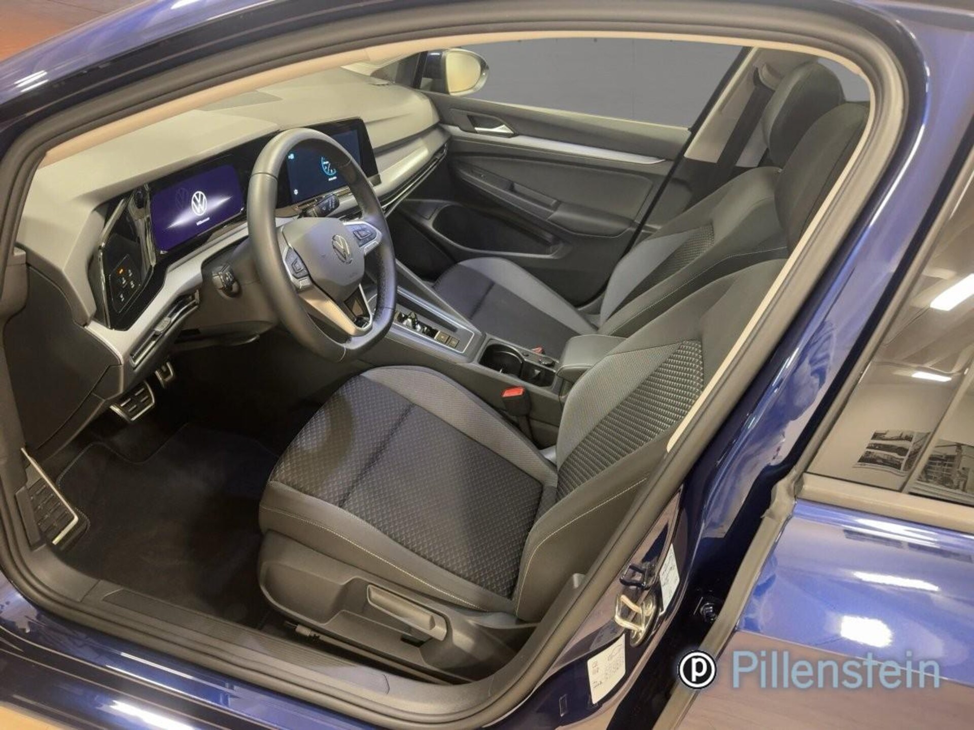 Volkswagen Golf Active