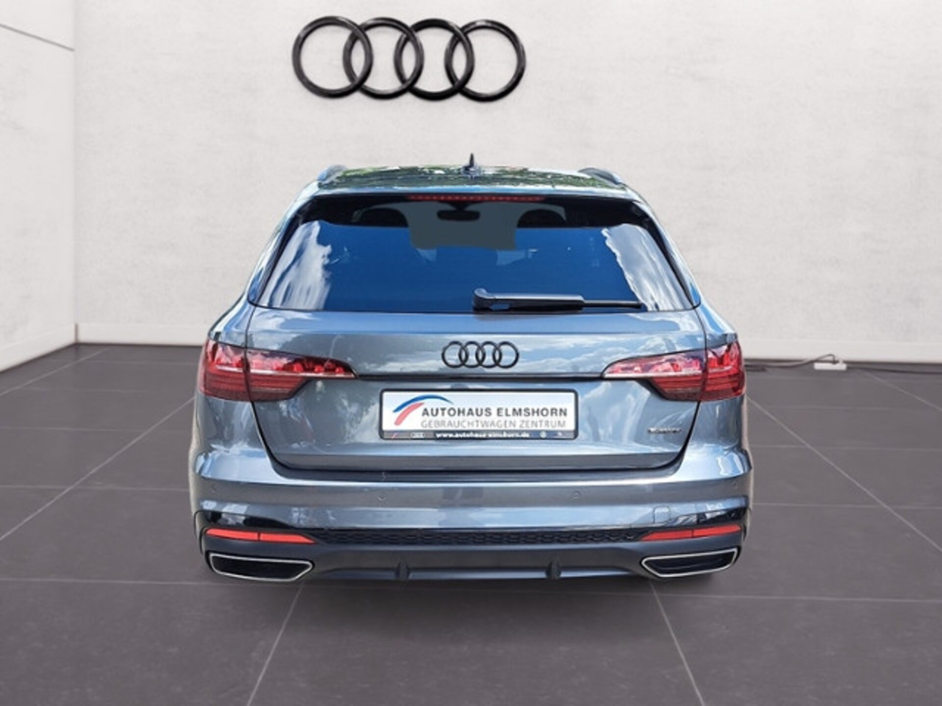 Audi A4 Avant S line