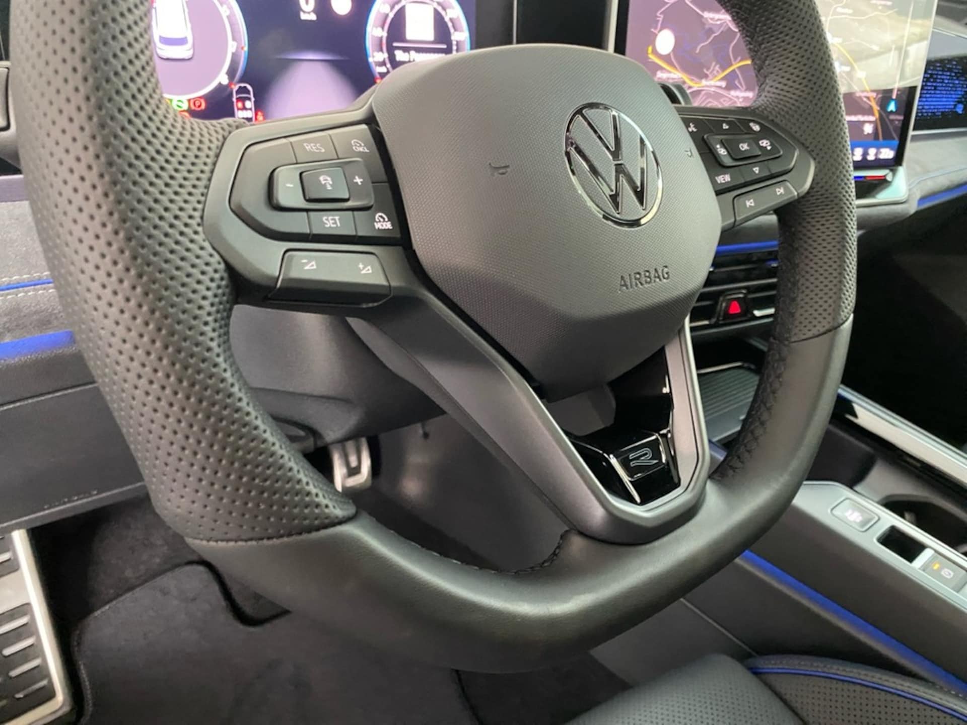 Volkswagen Passat R-Line