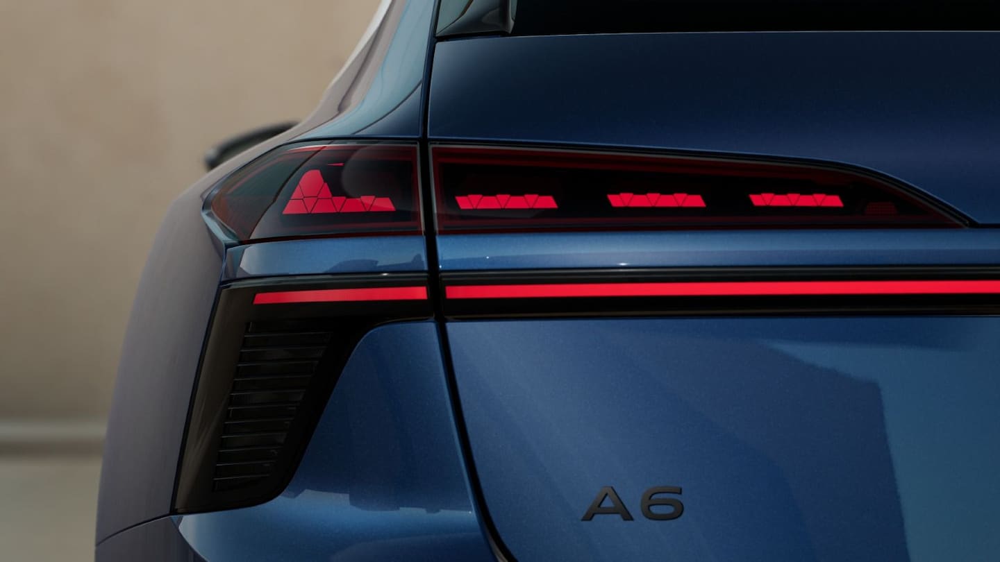 Bild über Audi A6 Avant TFSI quattro 270 kW S tronic - für weitere Informationen kontaktieren Sie den Audi Partner