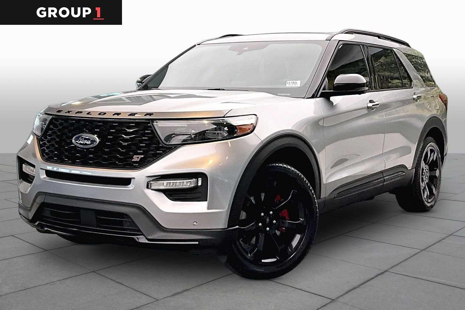 2022 Ford Explorer ST 4WD's photo