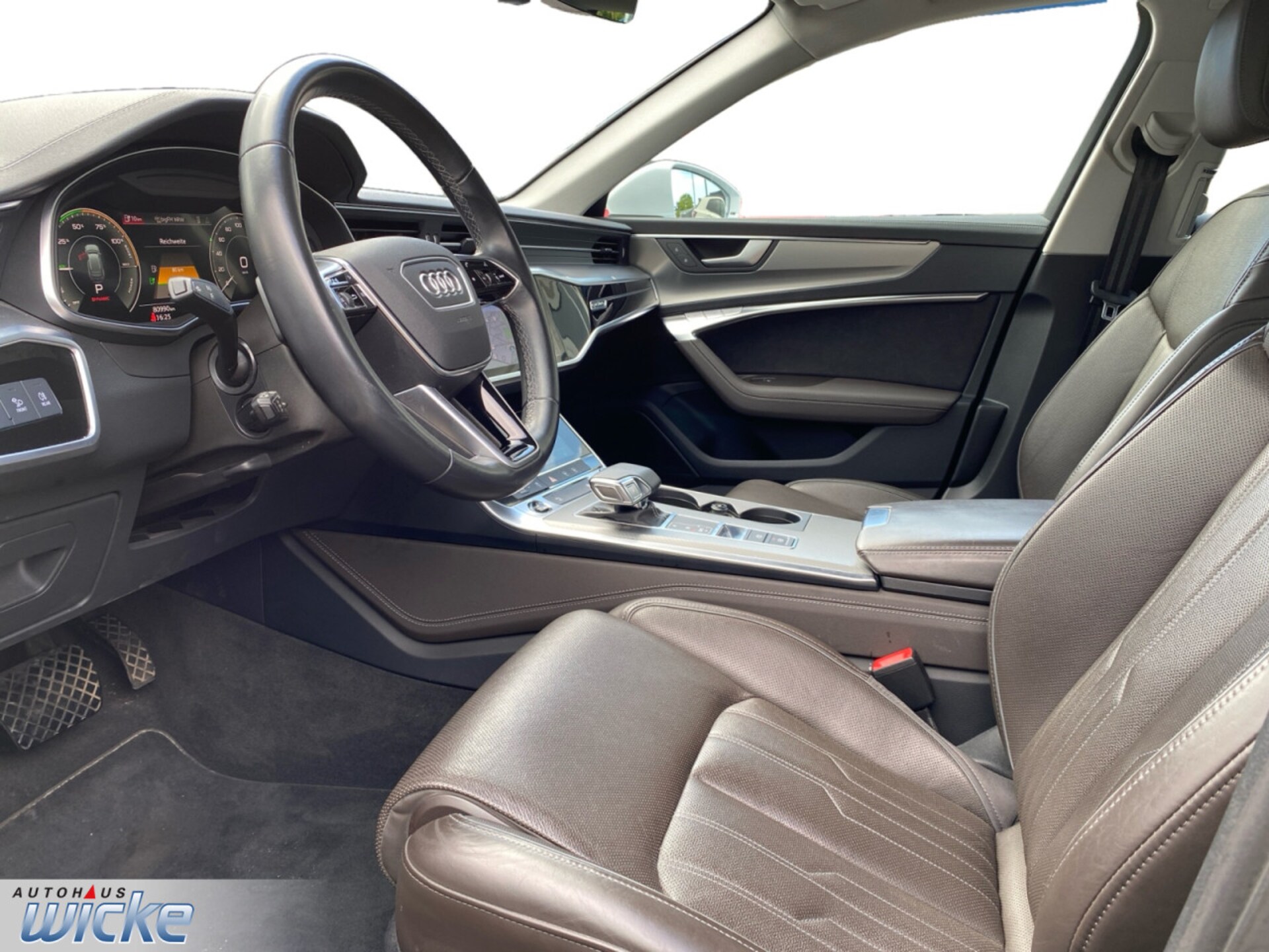 Audi A6 Avant TFSI e Design
