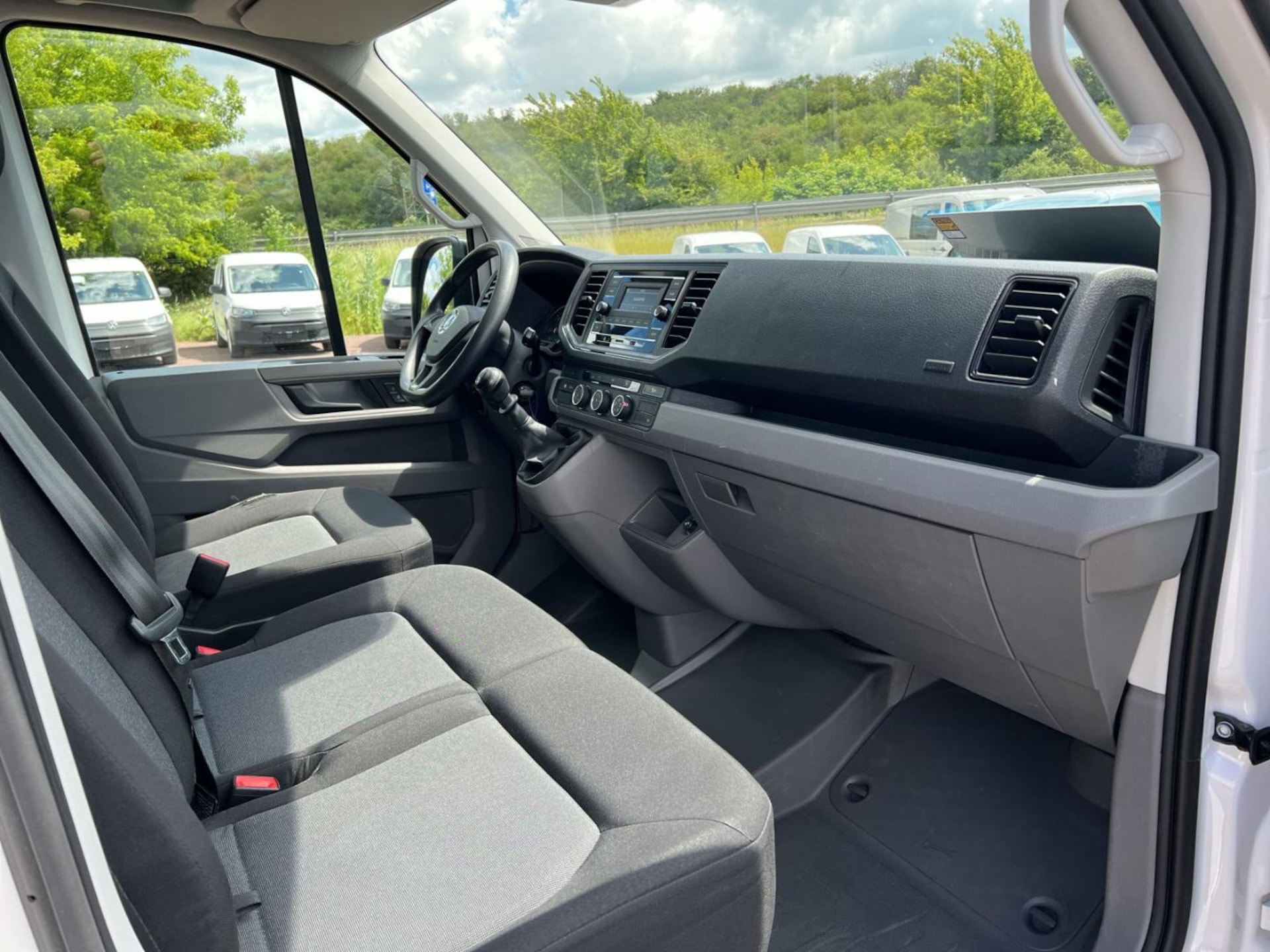 Volkswagen Crafter Kasten mittlerer Radstand