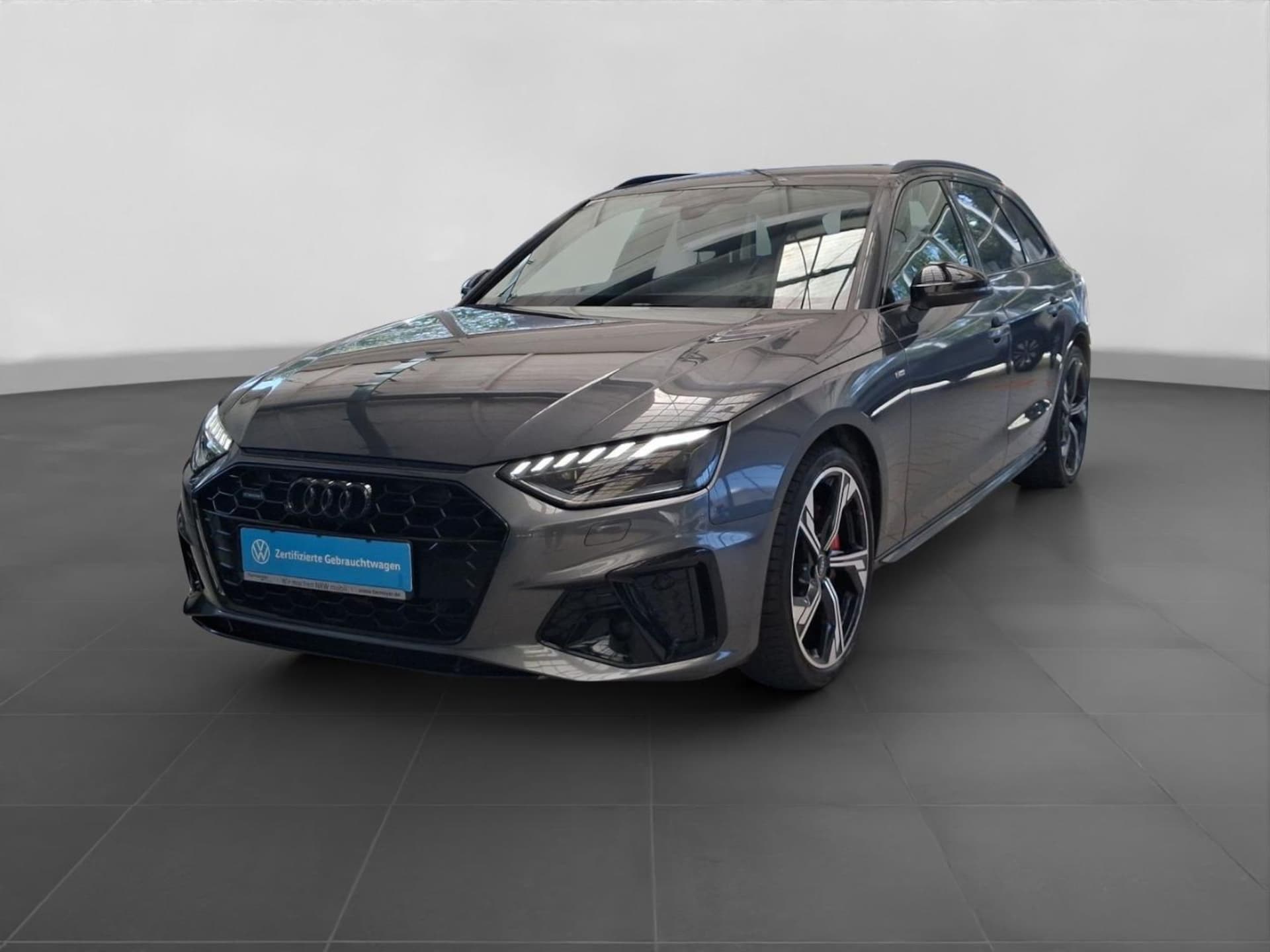 Audi A4 Avant S line