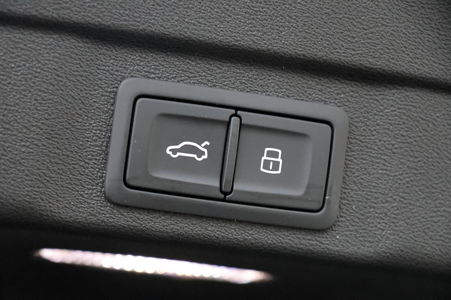 Image about Audi A5 Sedan TFSI e e-hybrid quattro 270 kW S tronic