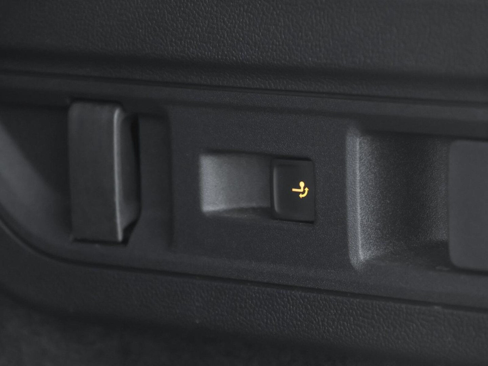 Volkswagen Passat – Bild 12