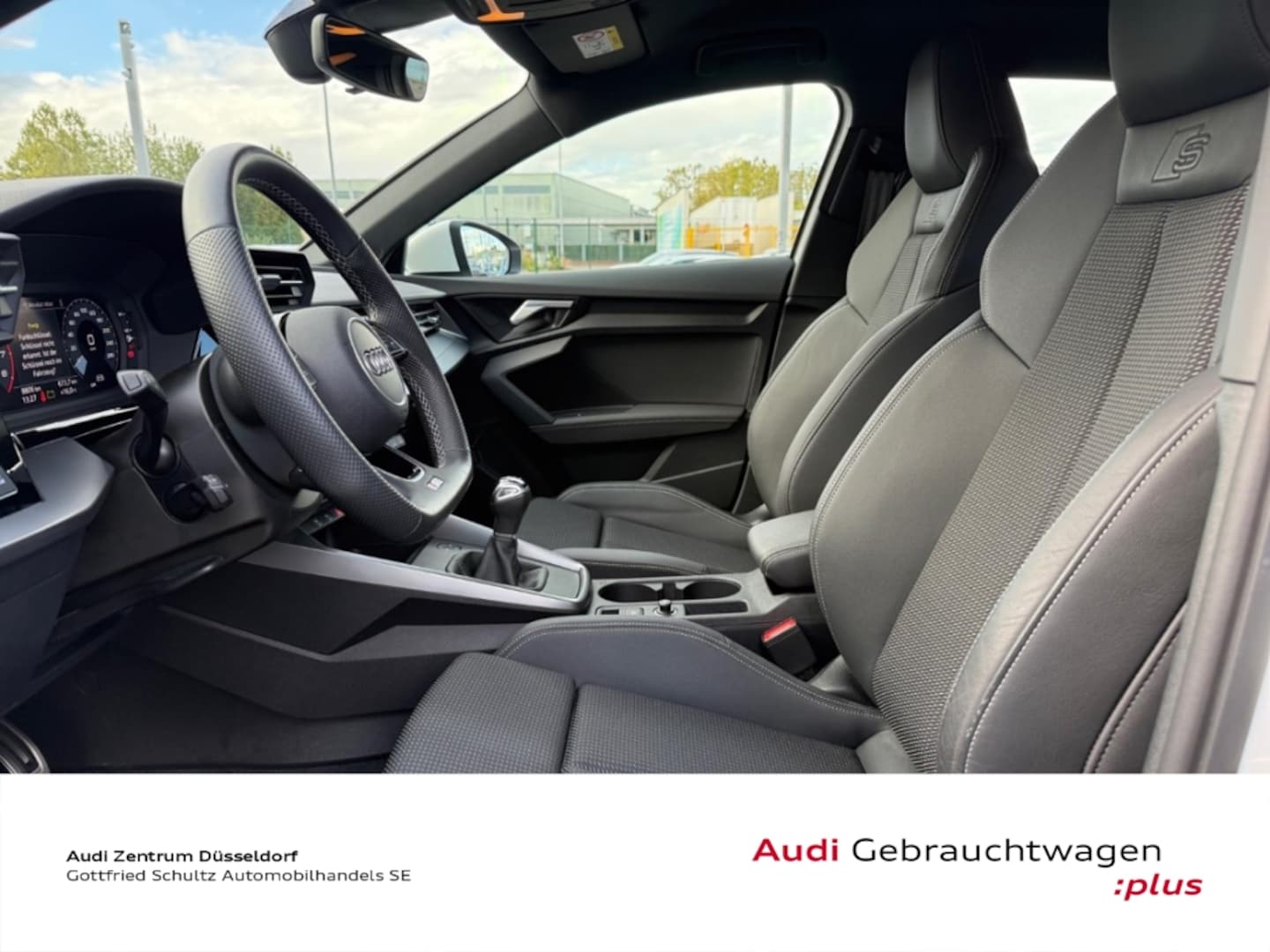 Bild über Audi A3 Sportback 30 TFSI Schaltgetriebe - für weitere Informationen kontaktieren Sie den Audi Partner