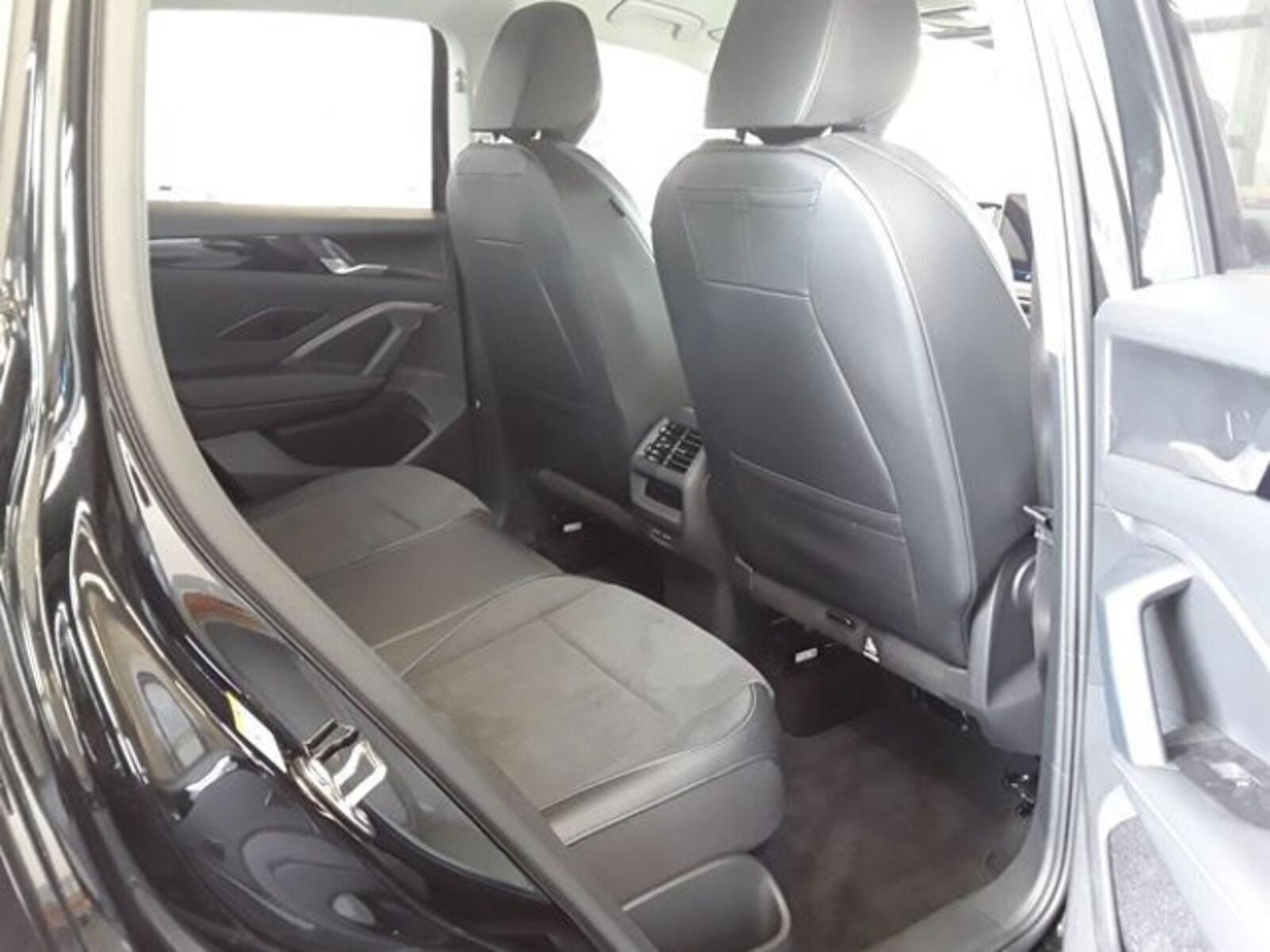 Volkswagen Tiguan – Bild 6