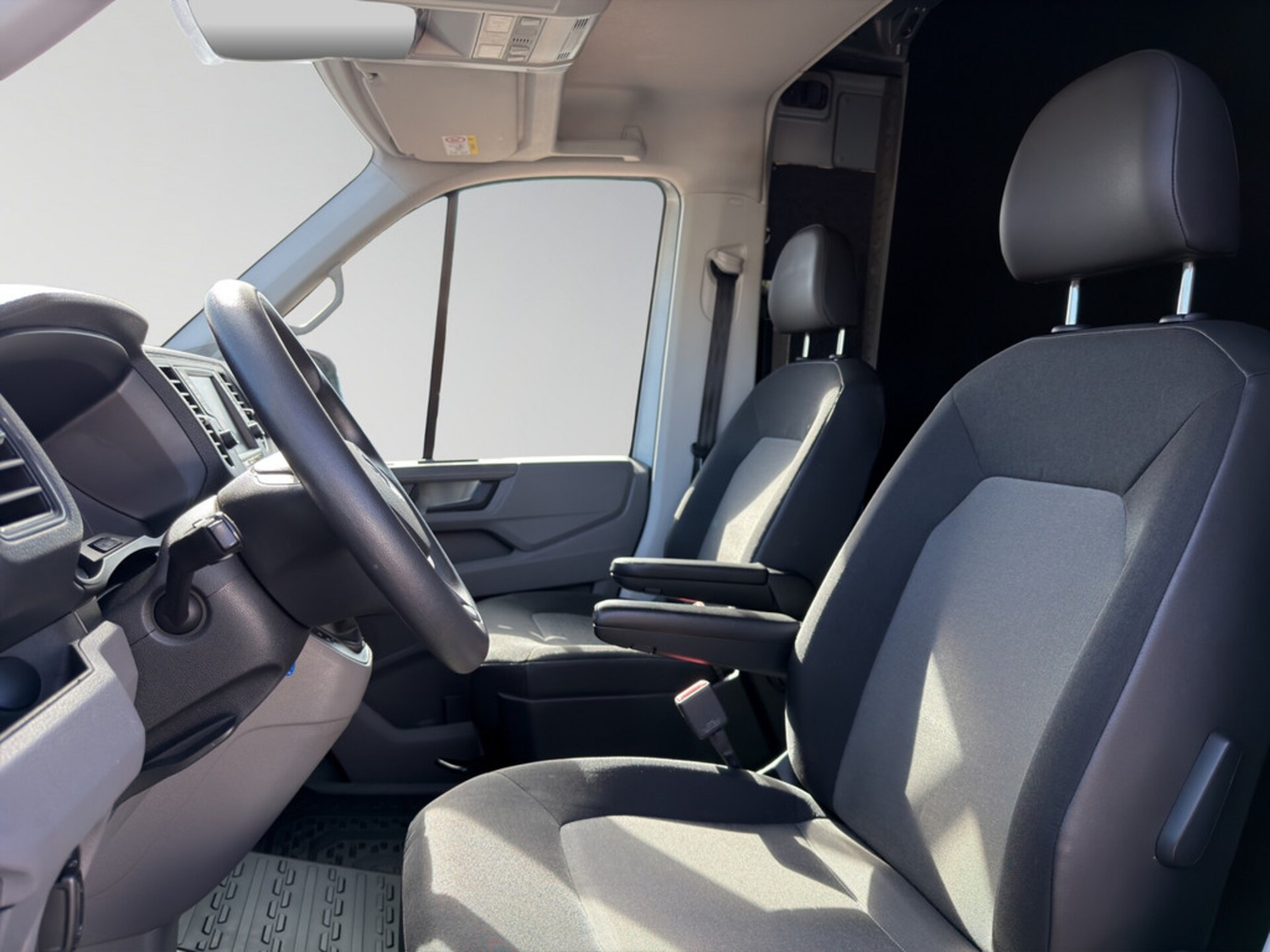 Volkswagen Crafter Kasten langer Radstand