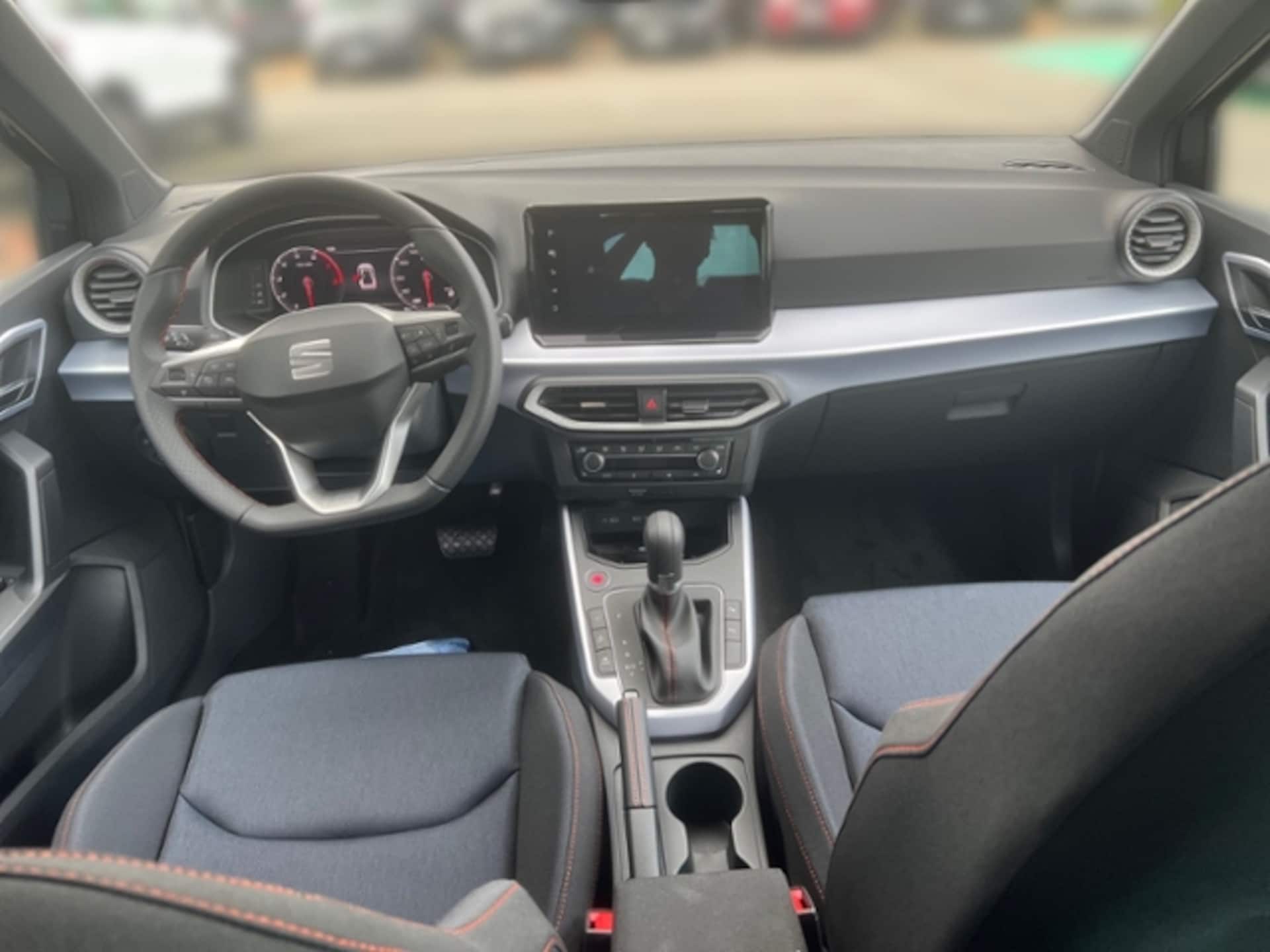 SEAT Arona FR
