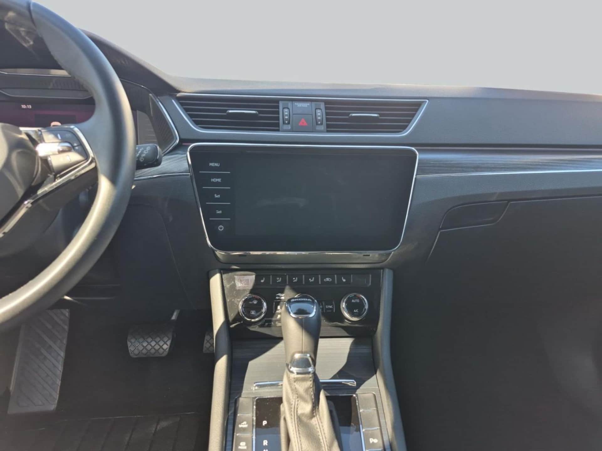 Skoda Superb Combi Style