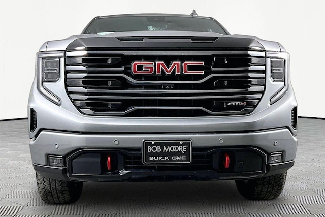 2025 GMC Sierra