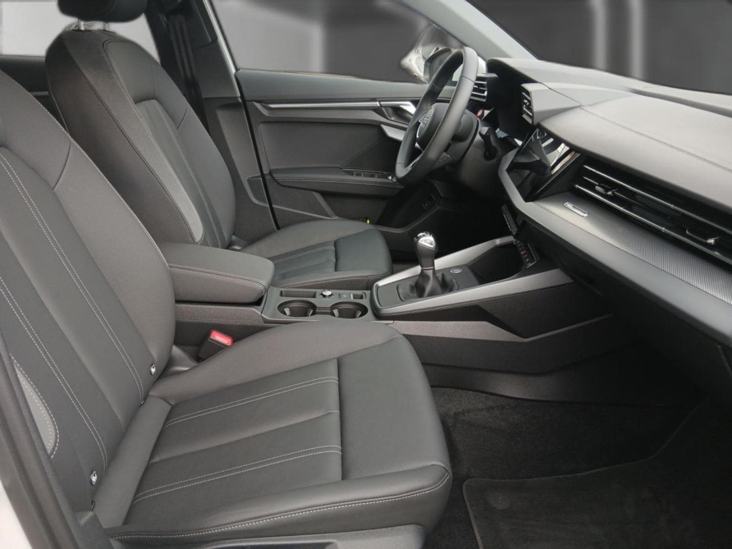 Bild über Audi A3 allstreet TFSI Schaltgetriebe - für weitere Informationen kontaktieren Sie den Audi Partner