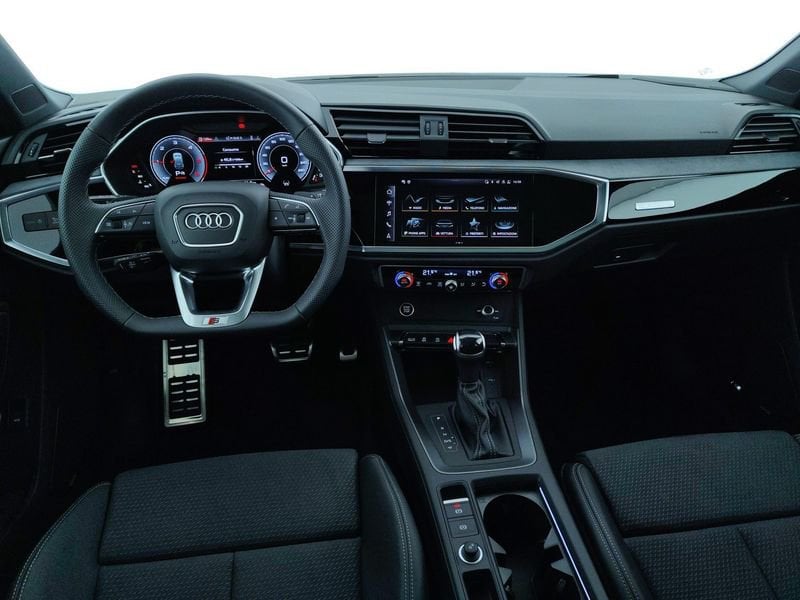 Image about Audi Q3 S line edition 40 TDI quattro 142 kW (193 CV) S tronic