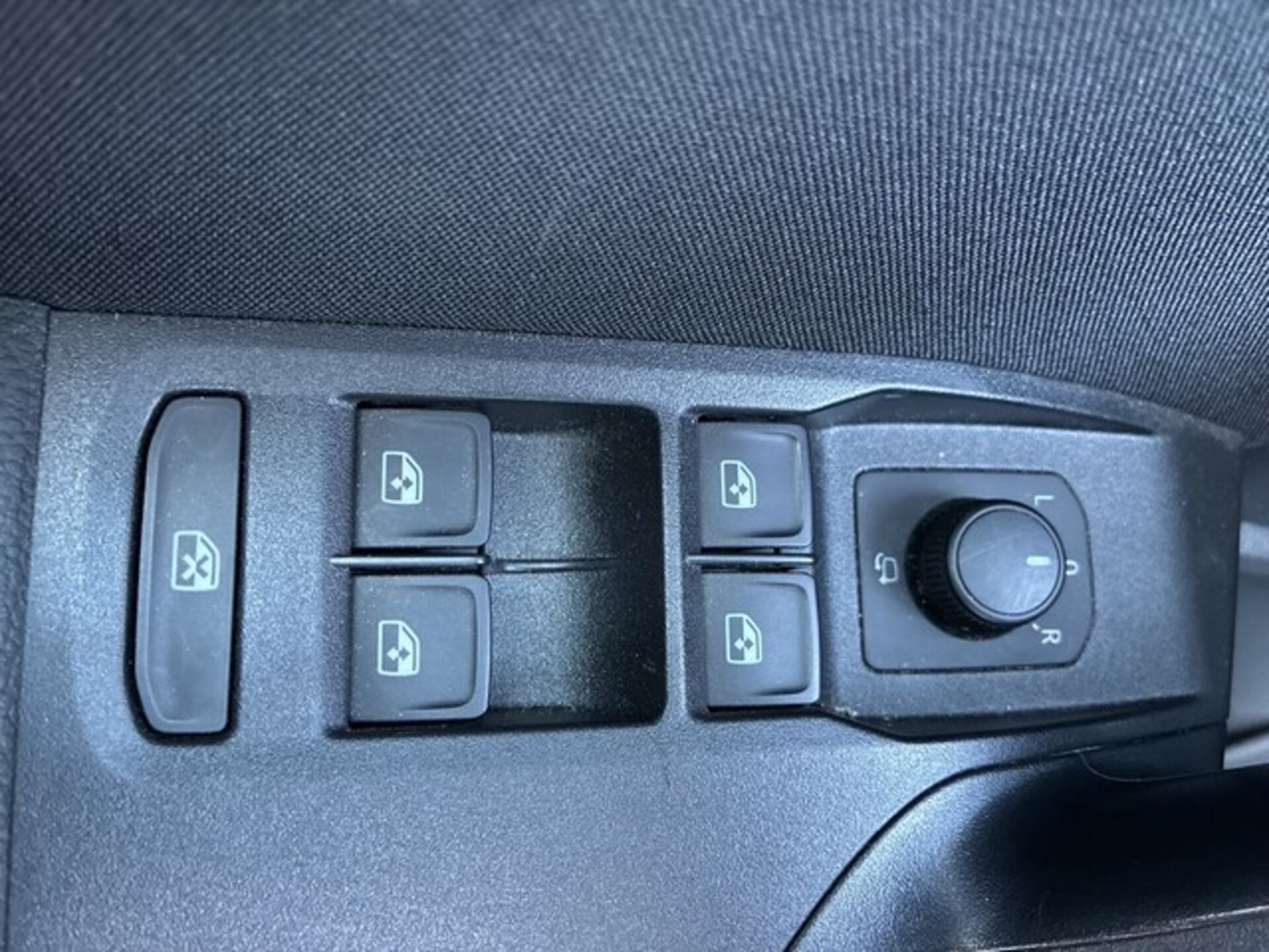 SEAT Arona FR