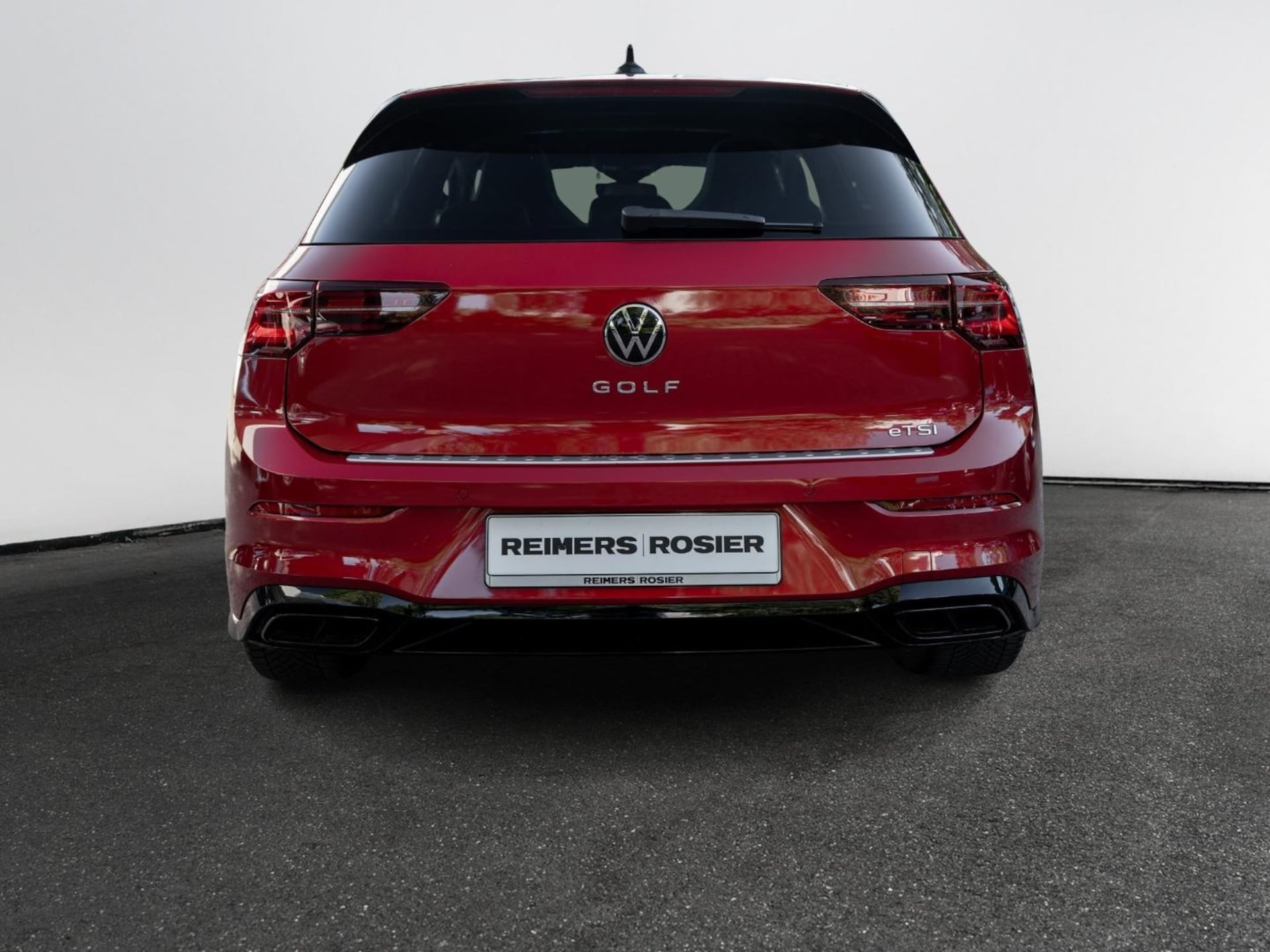 Volkswagen Golf R-Line