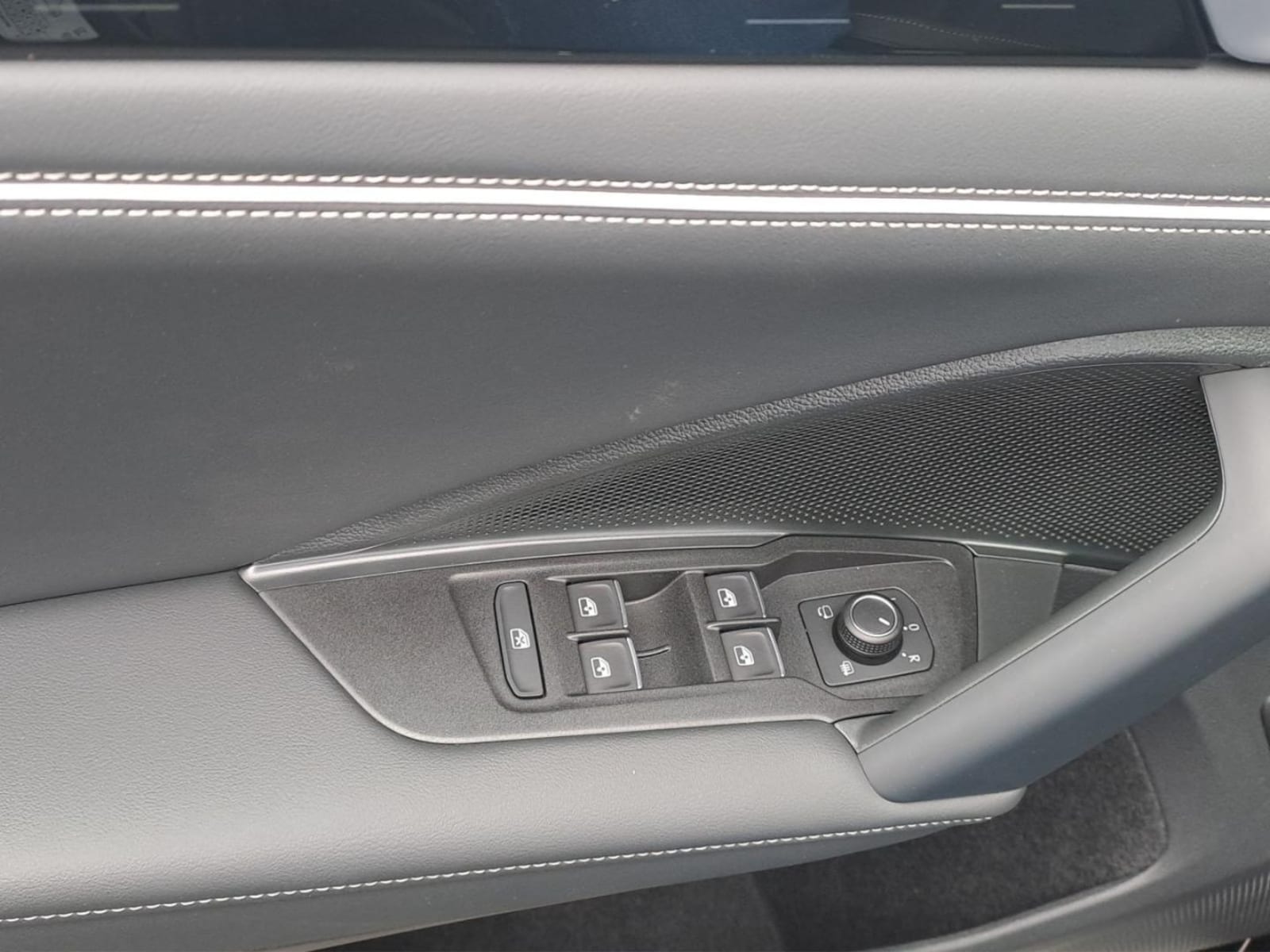 Volkswagen Tiguan – Bild 10