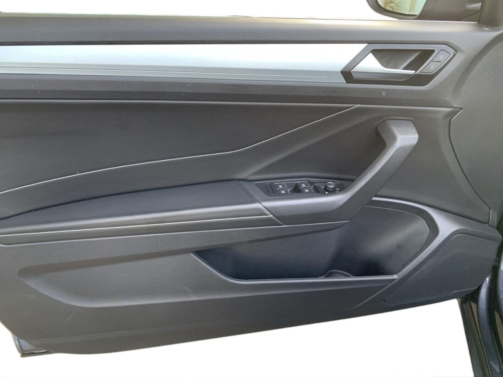 Volkswagen T-Roc Cabriolet – Bild 12