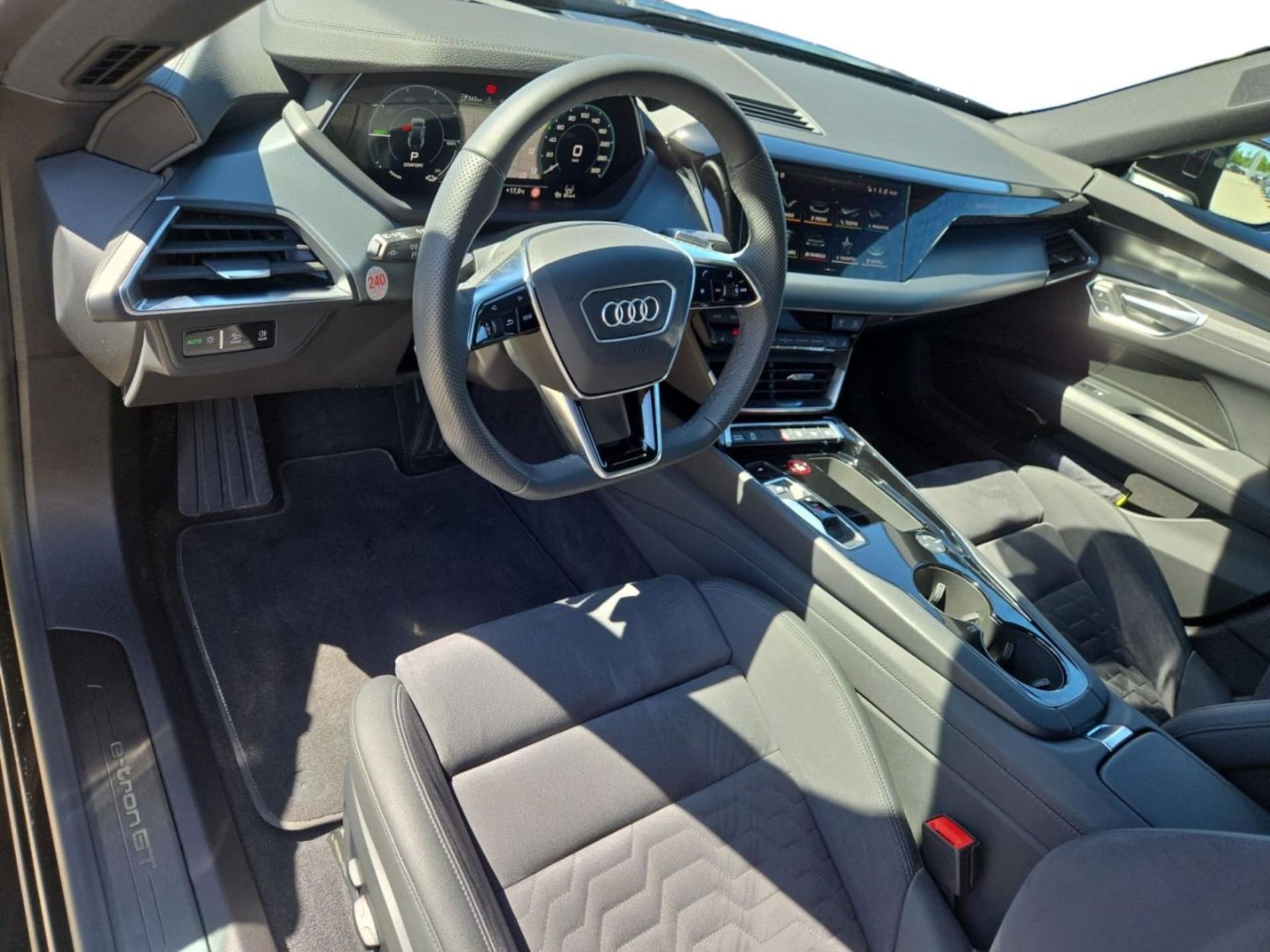 Audi e-tron GT quattro
