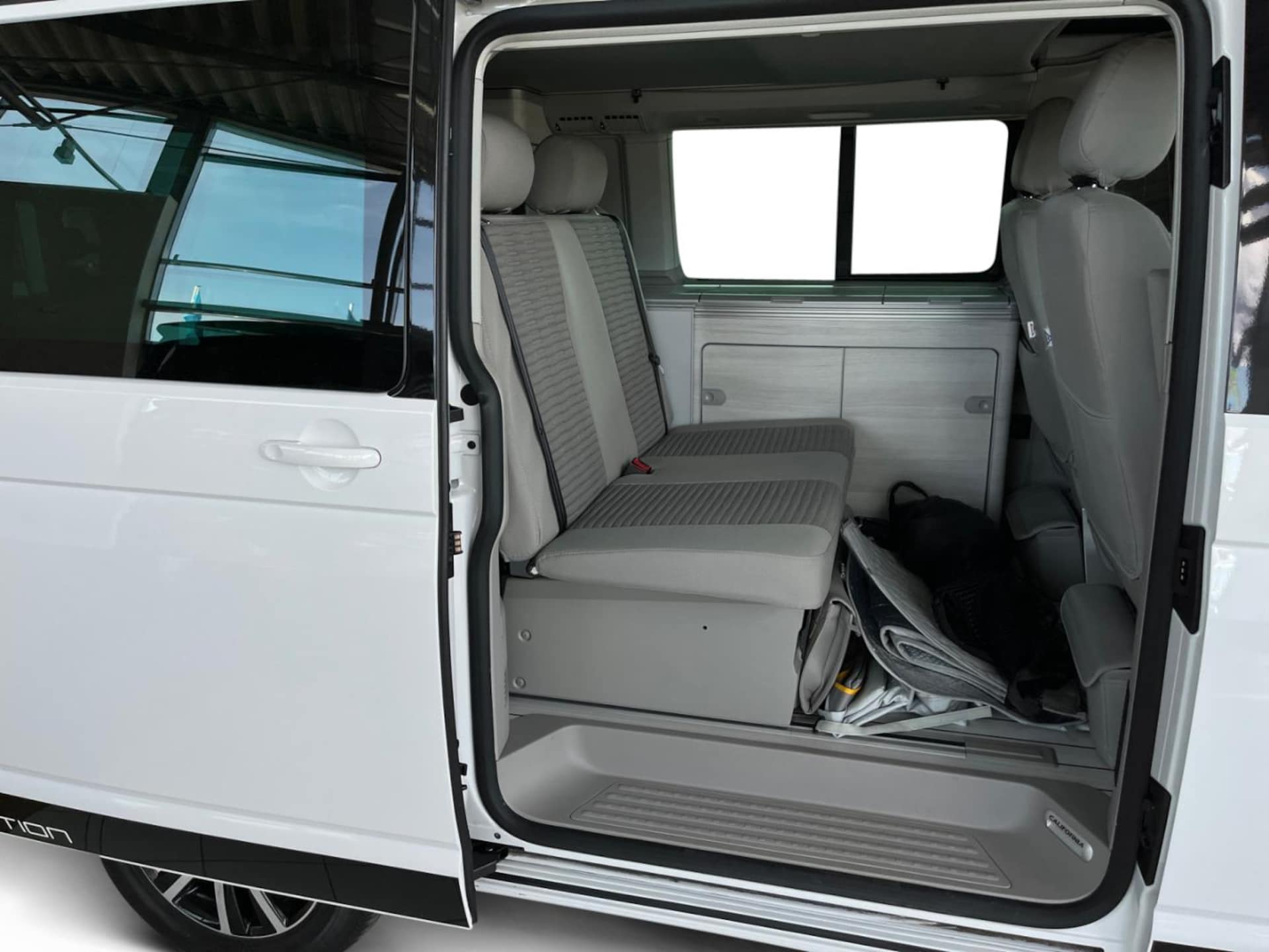 Volkswagen T6 California Ocean