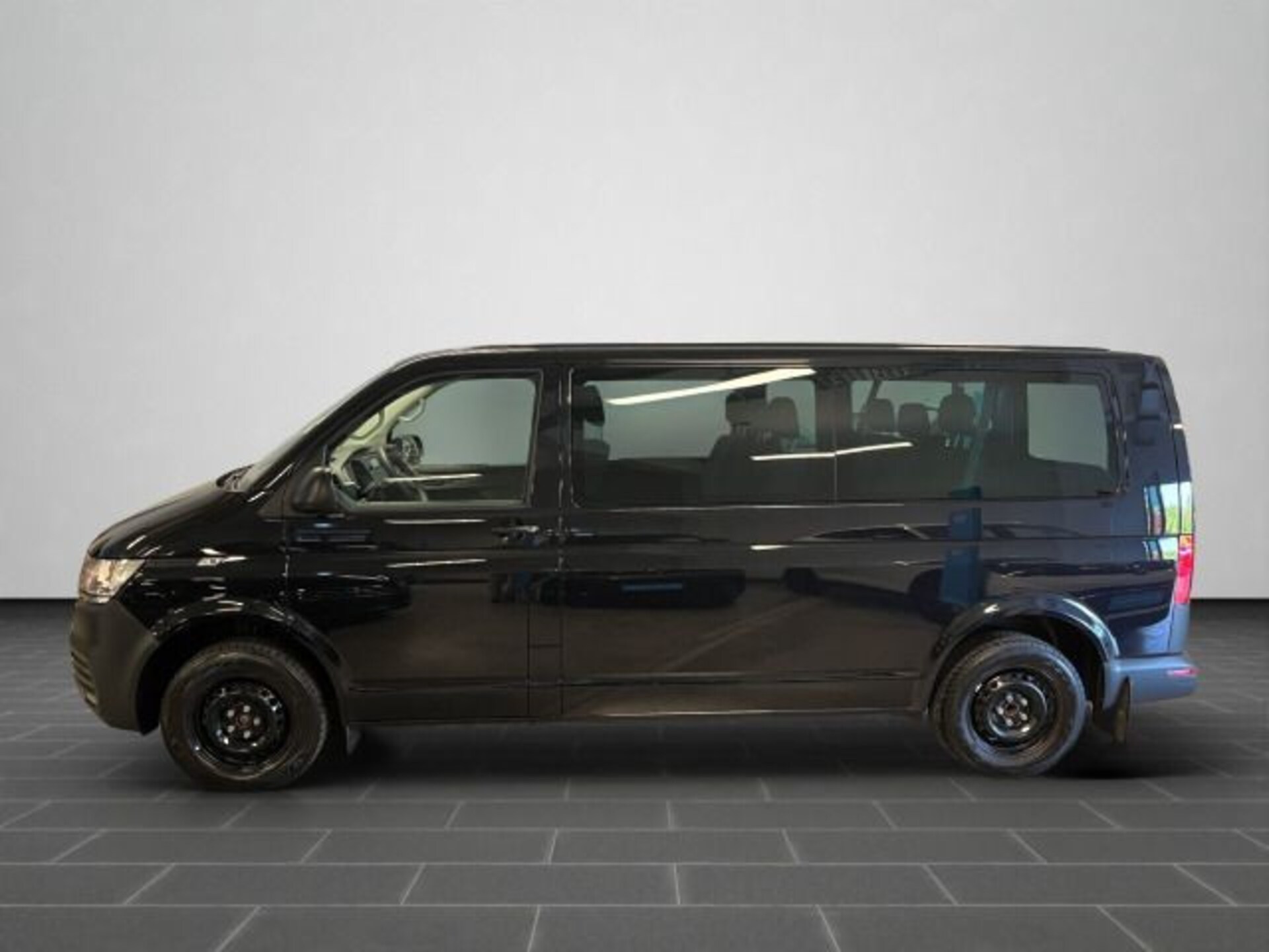 Volkswagen T6.1 Transporter Kombi kurzer Radstand