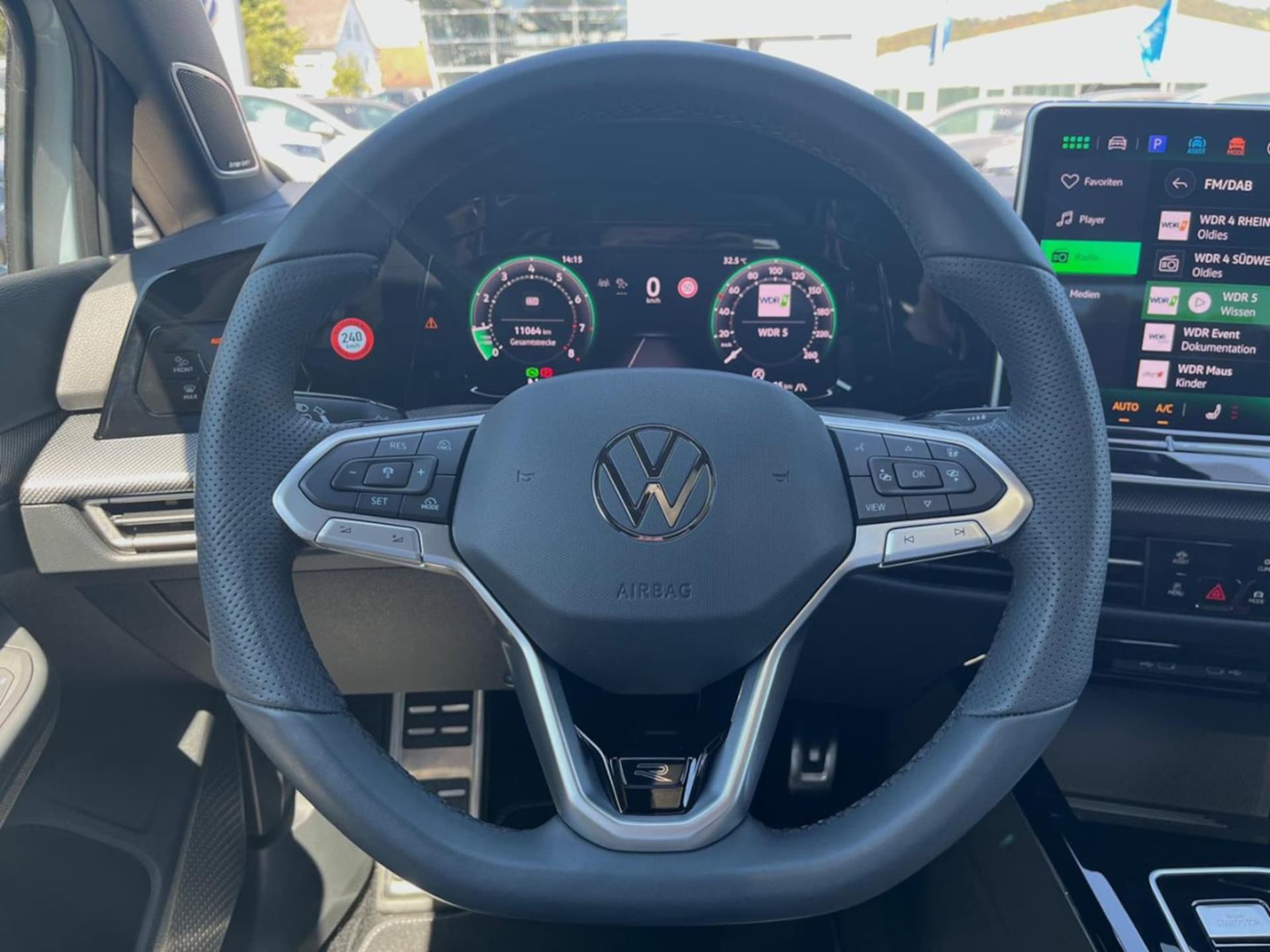 Volkswagen Golf R-Line