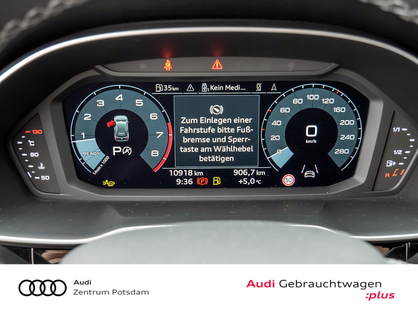 Bild über Audi Q3 35 TFSI S tronic - für weitere Informationen kontaktieren Sie den Audi Partner