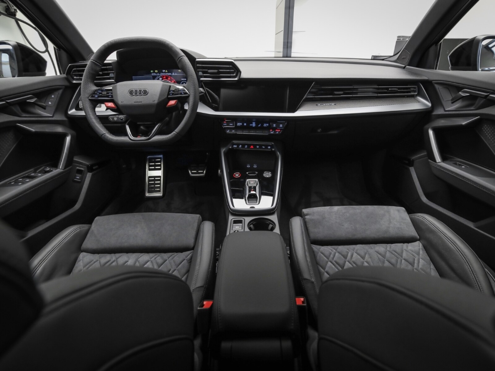 Audi RS 3 Limousine – Bild 7