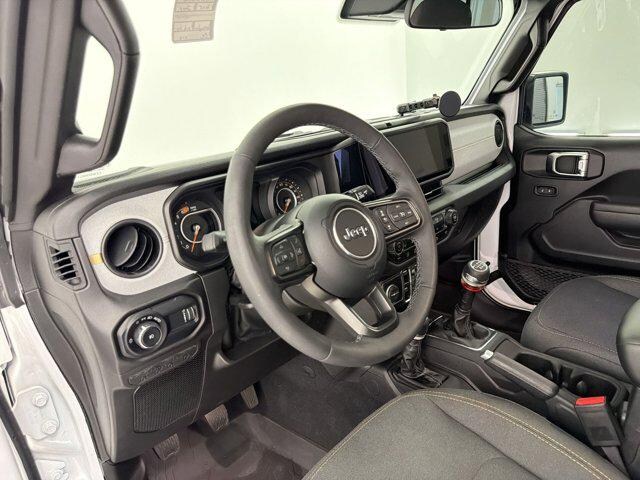 2025 Jeep Wrangler