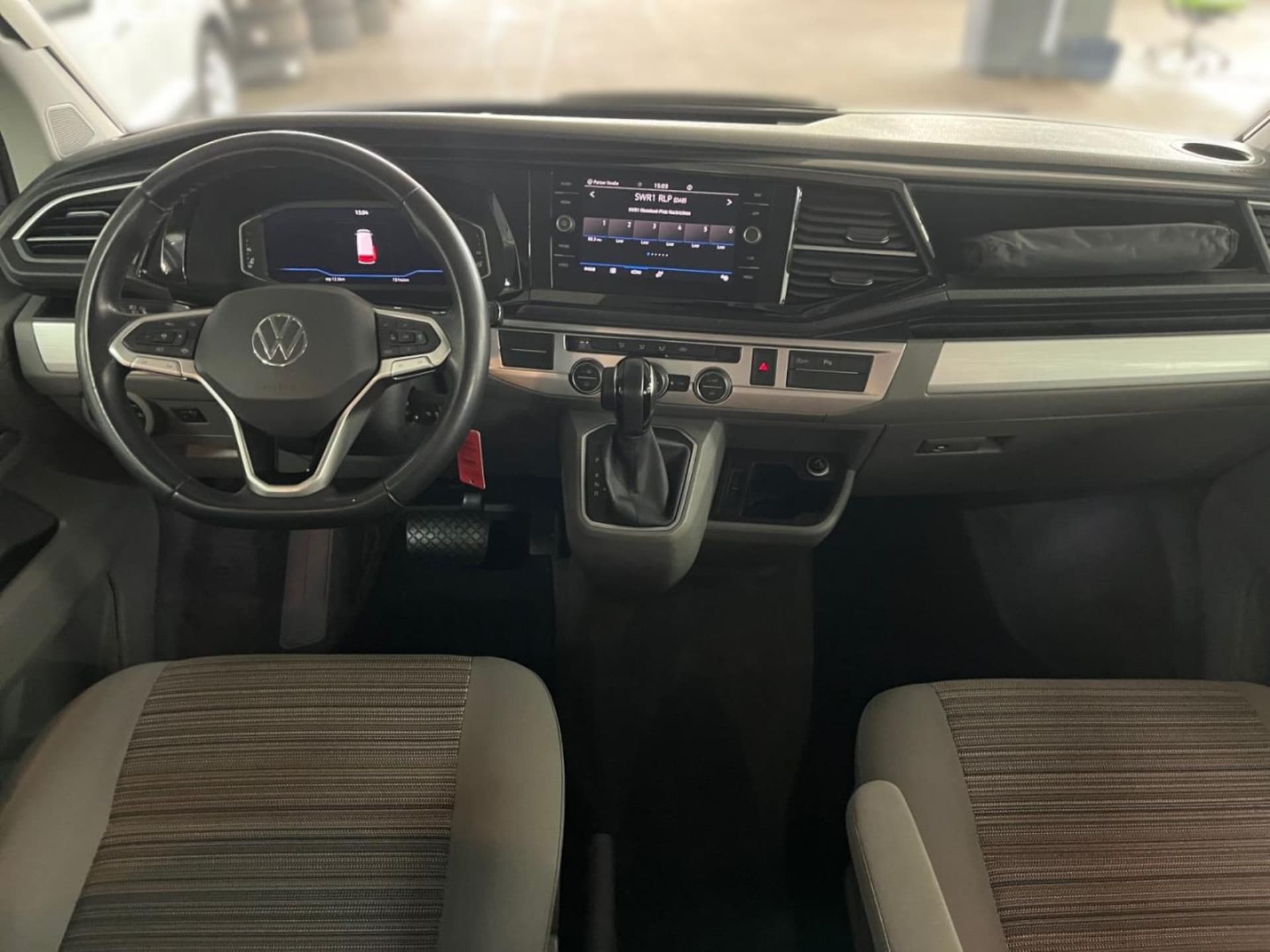 Volkswagen T6.1 California Beach