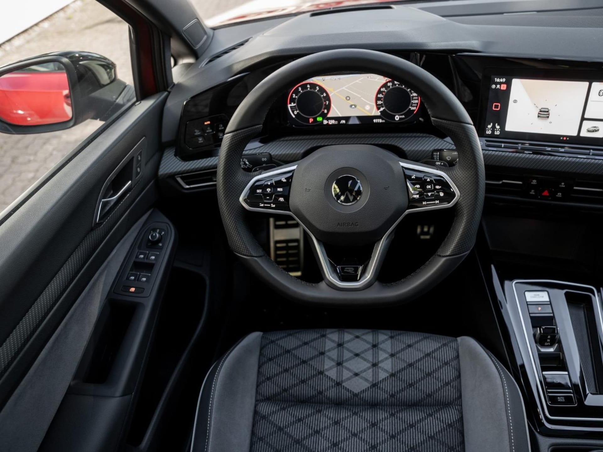Volkswagen Golf R-Line