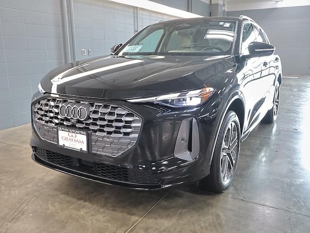Photo of 2025 Audi Q5