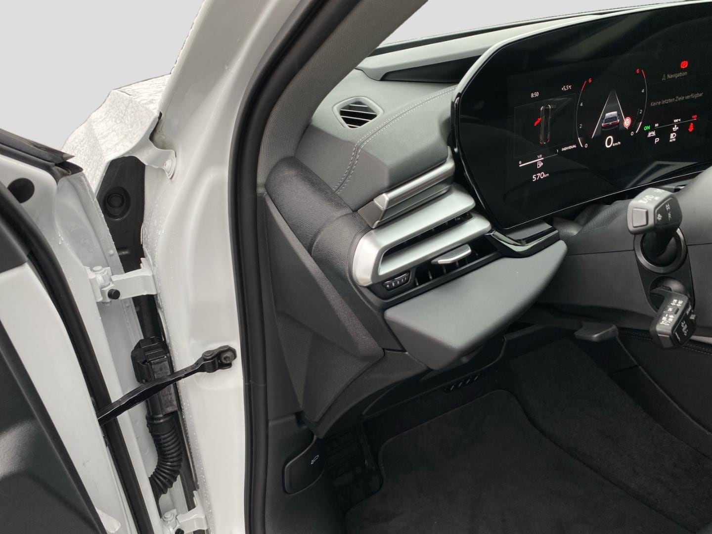 Bild über Audi A5 Avant TDI 150 kW S tronic - für weitere Informationen kontaktieren Sie den Audi Partner