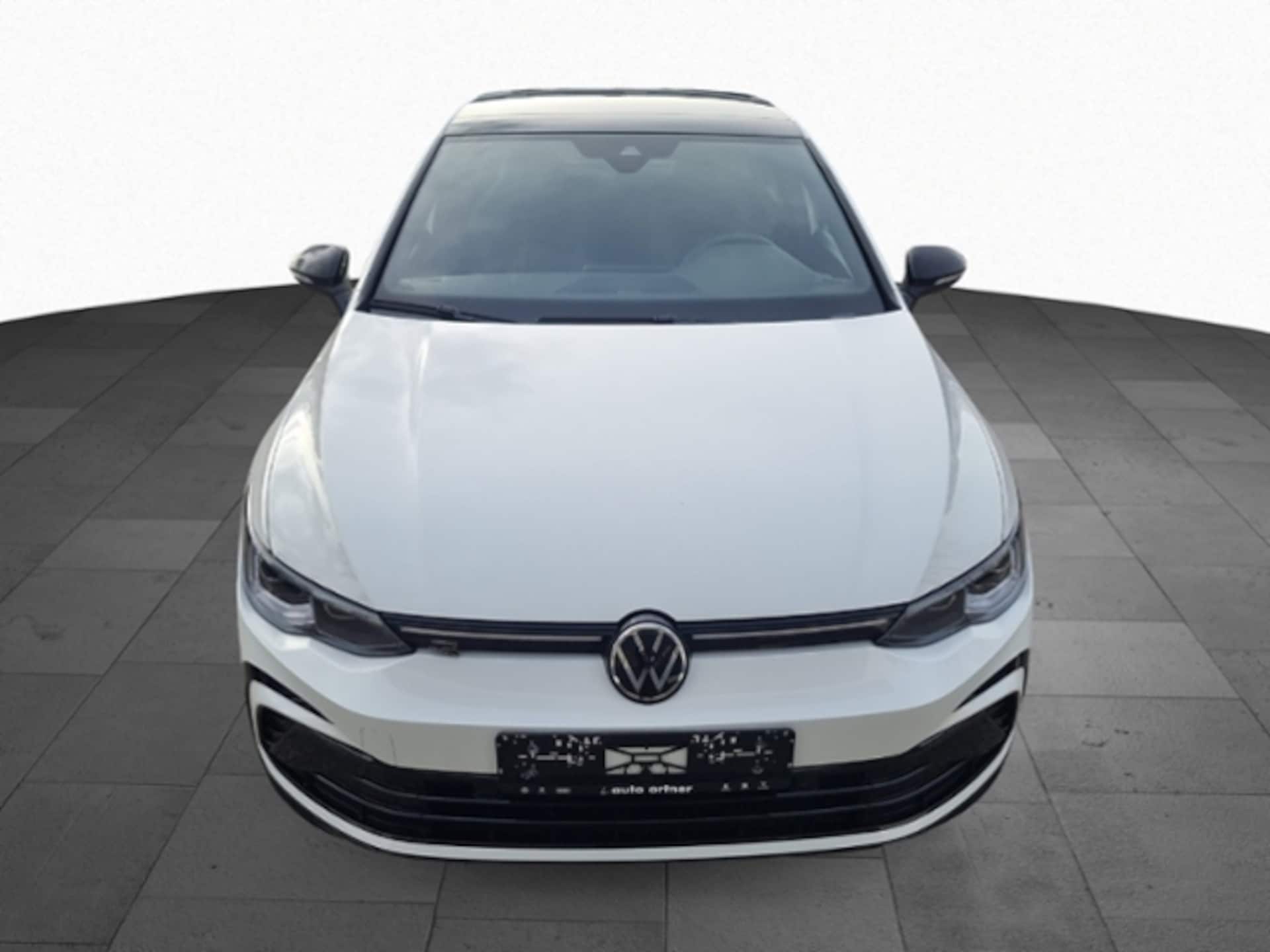 Volkswagen Golf R-Line