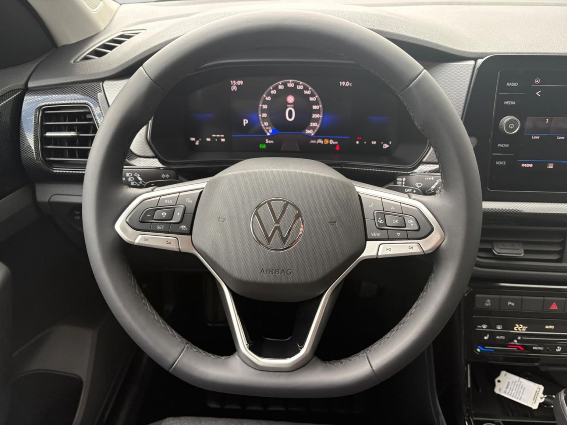 Volkswagen T-Cross Life