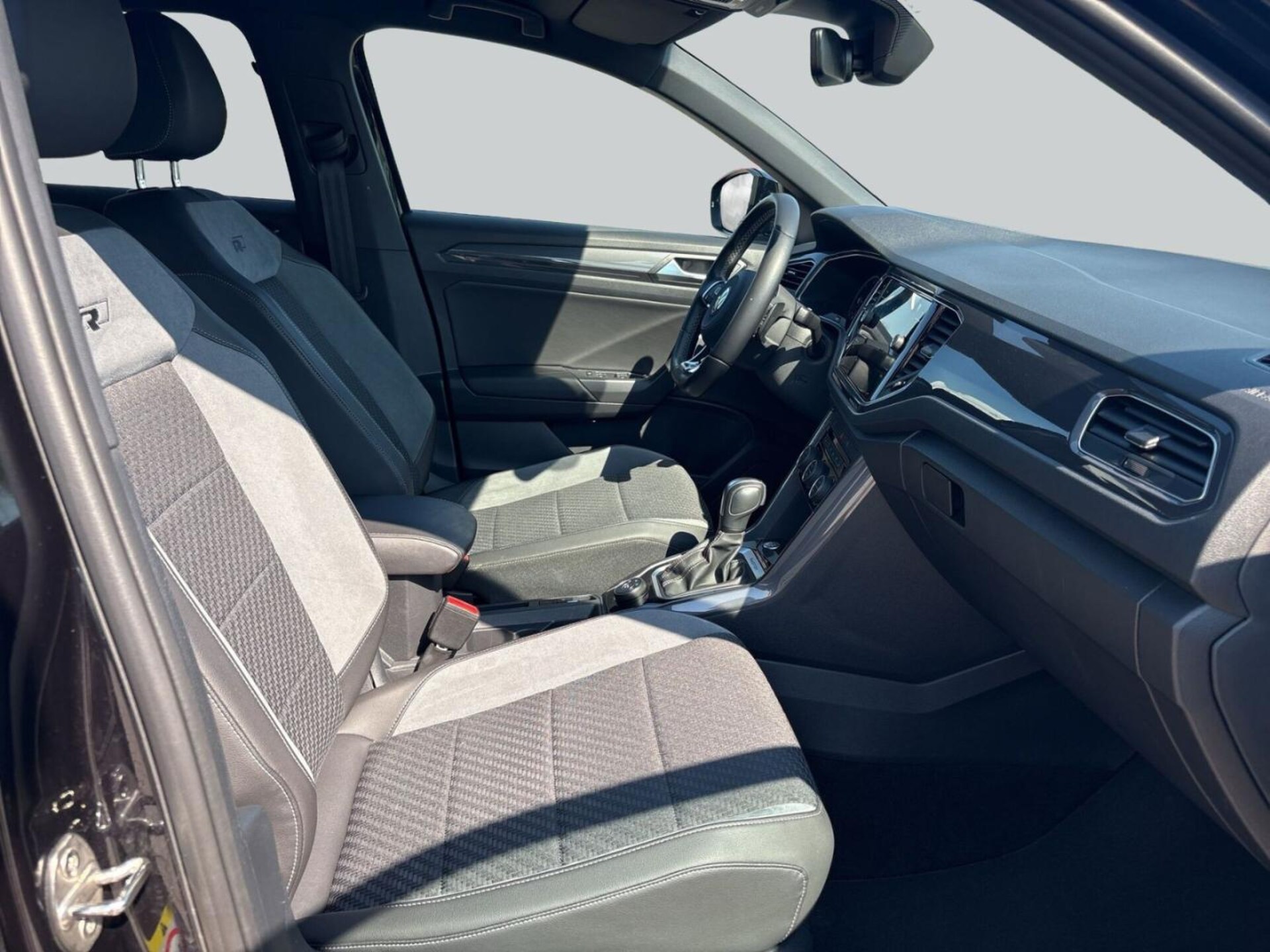 Volkswagen T-Roc Sport