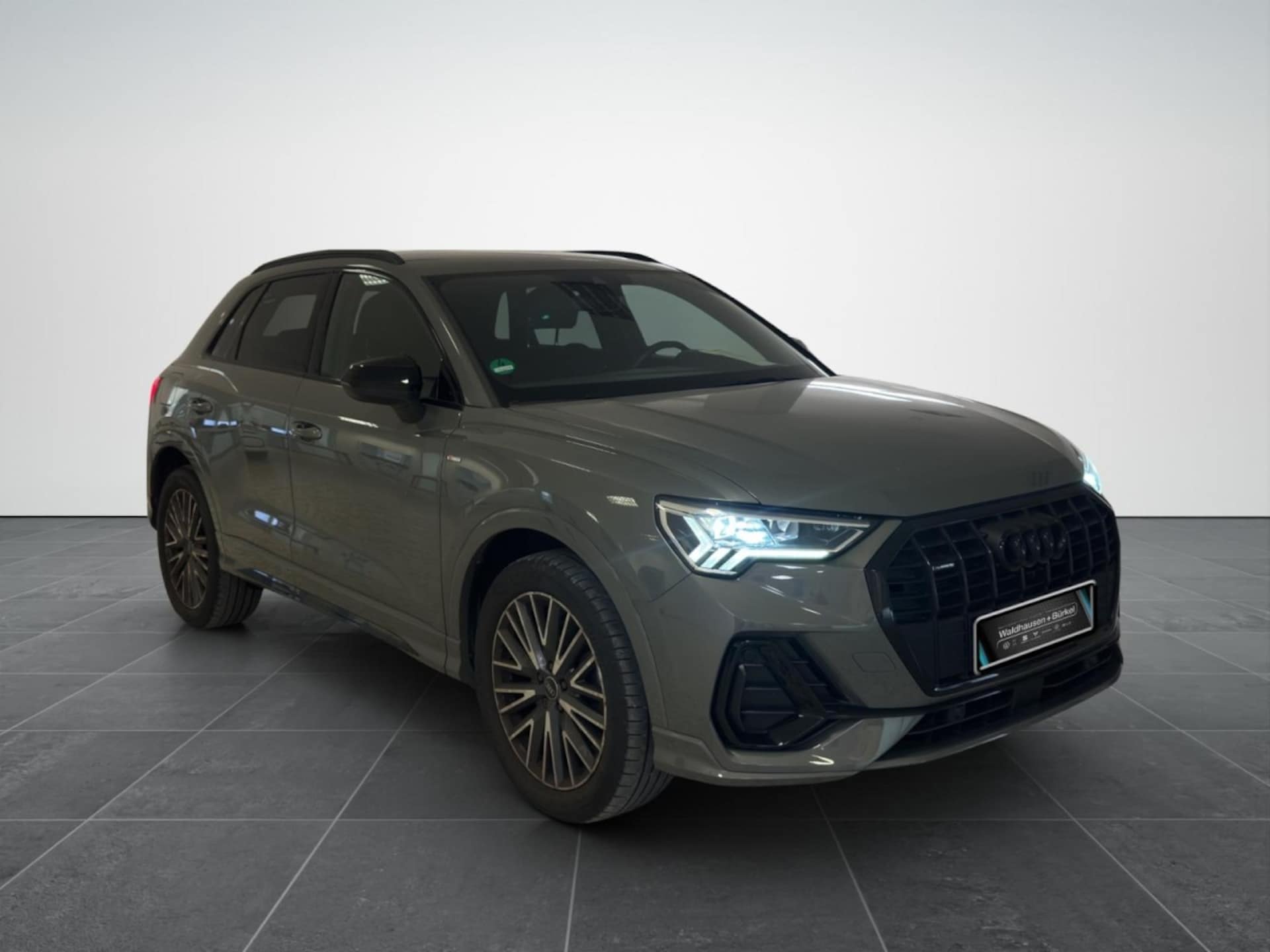 Audi Q3 SUV S line
