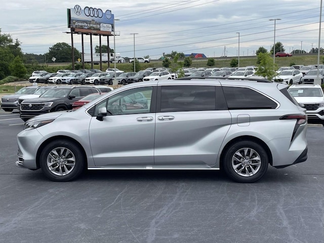 2024 Toyota Sienna