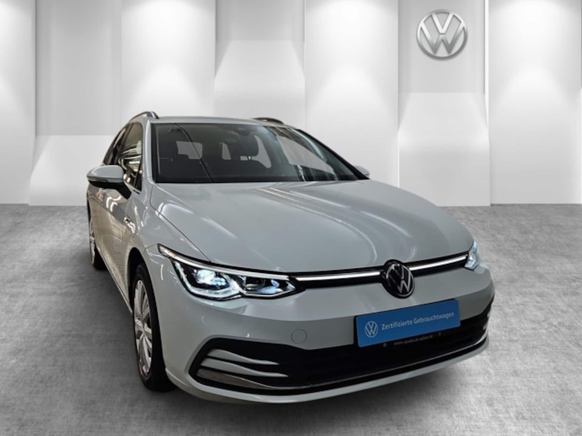 Volkswagen Golf Variant Style